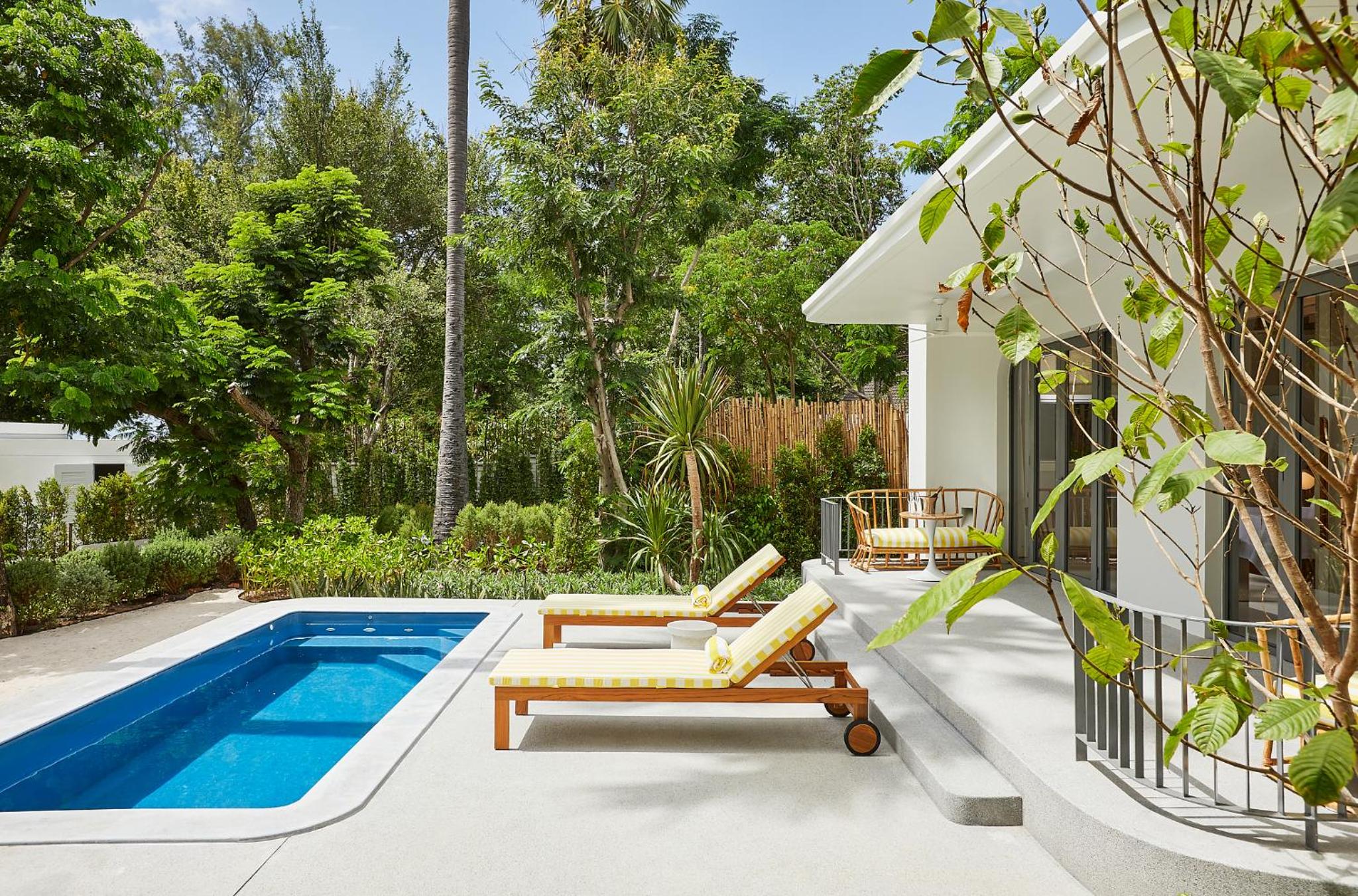 Villa - Beach Front