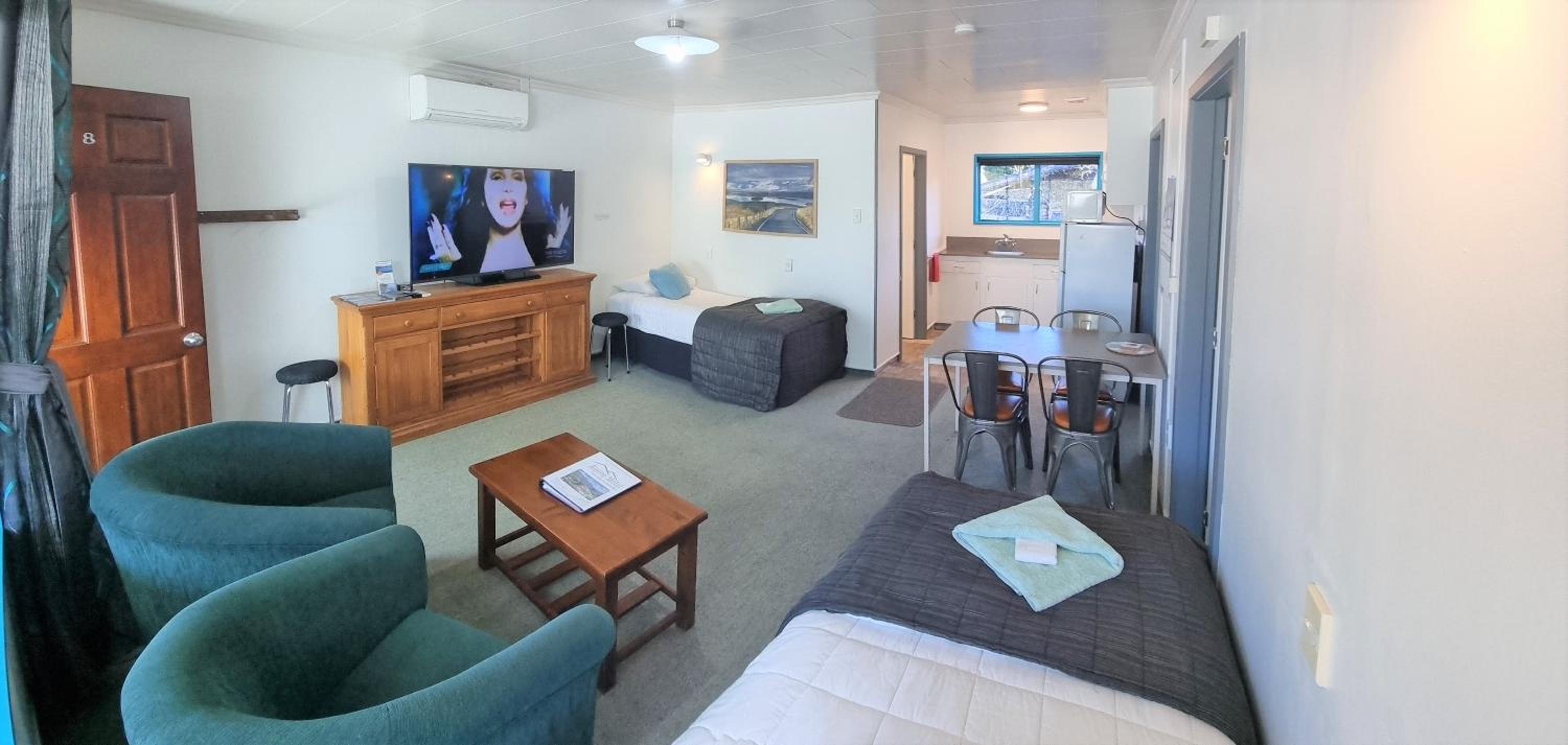 Superior 2 Bedroom Family Apartment