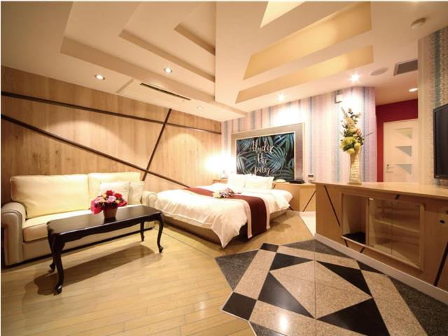 Standard Queen Room photo 2