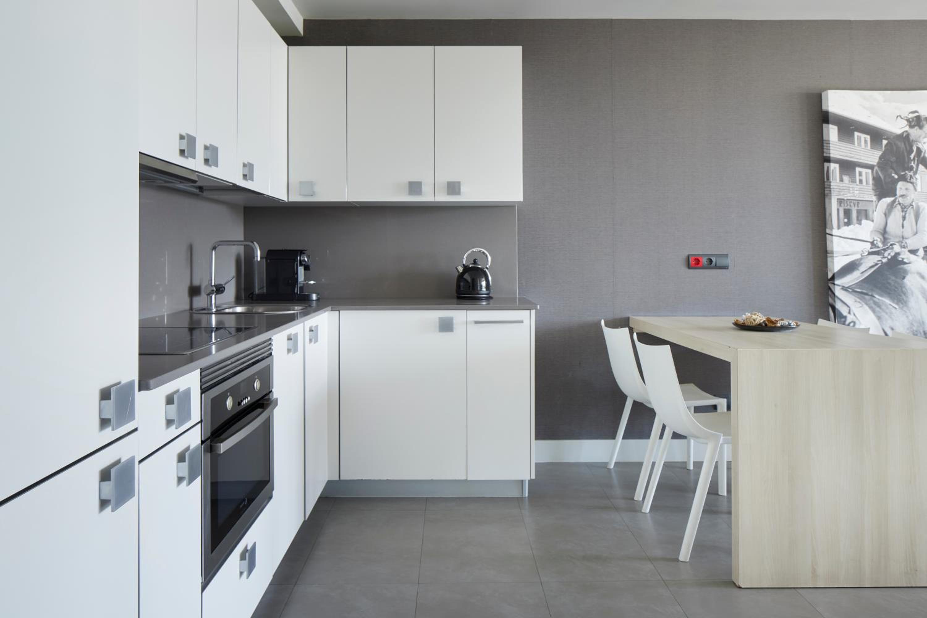 Superior Two-Bedroom Apartment with Terrace photo 2