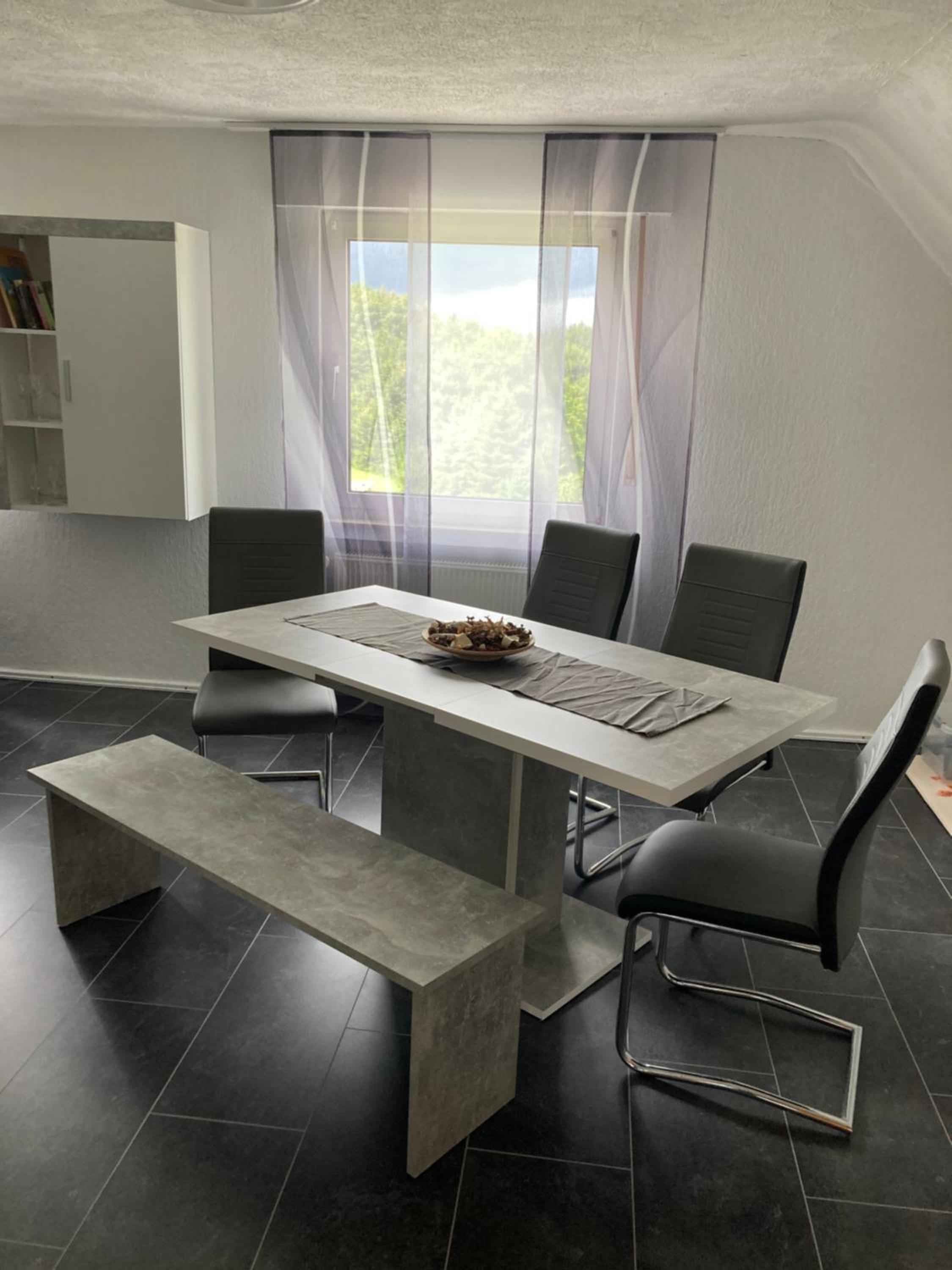 Three-Bedroom Apartment - Photo 8