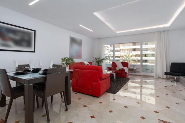 Apartamento con Terraza