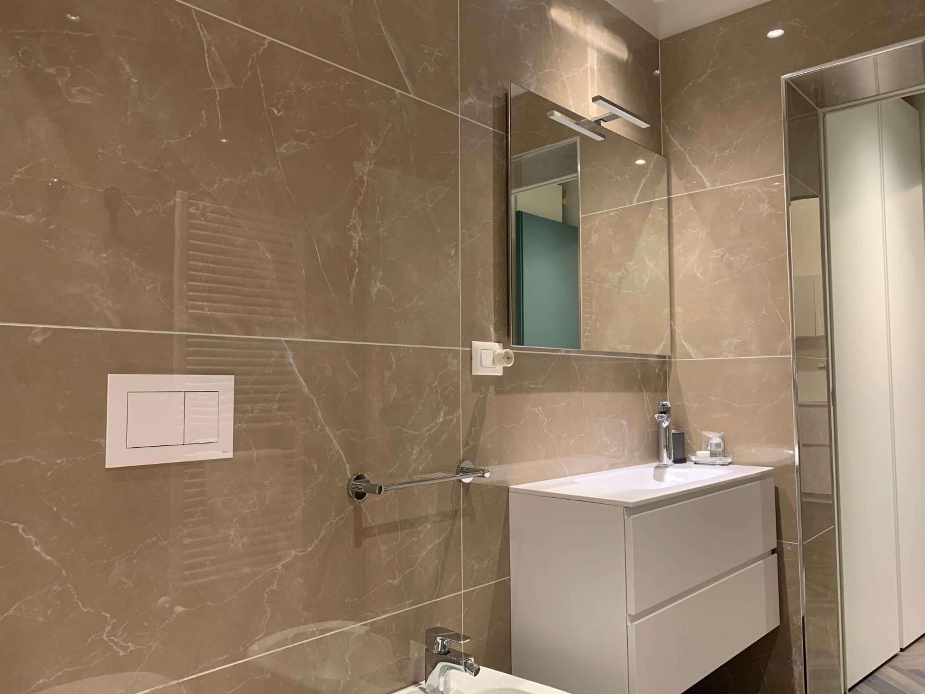 Superior Apartment - Photo 9
