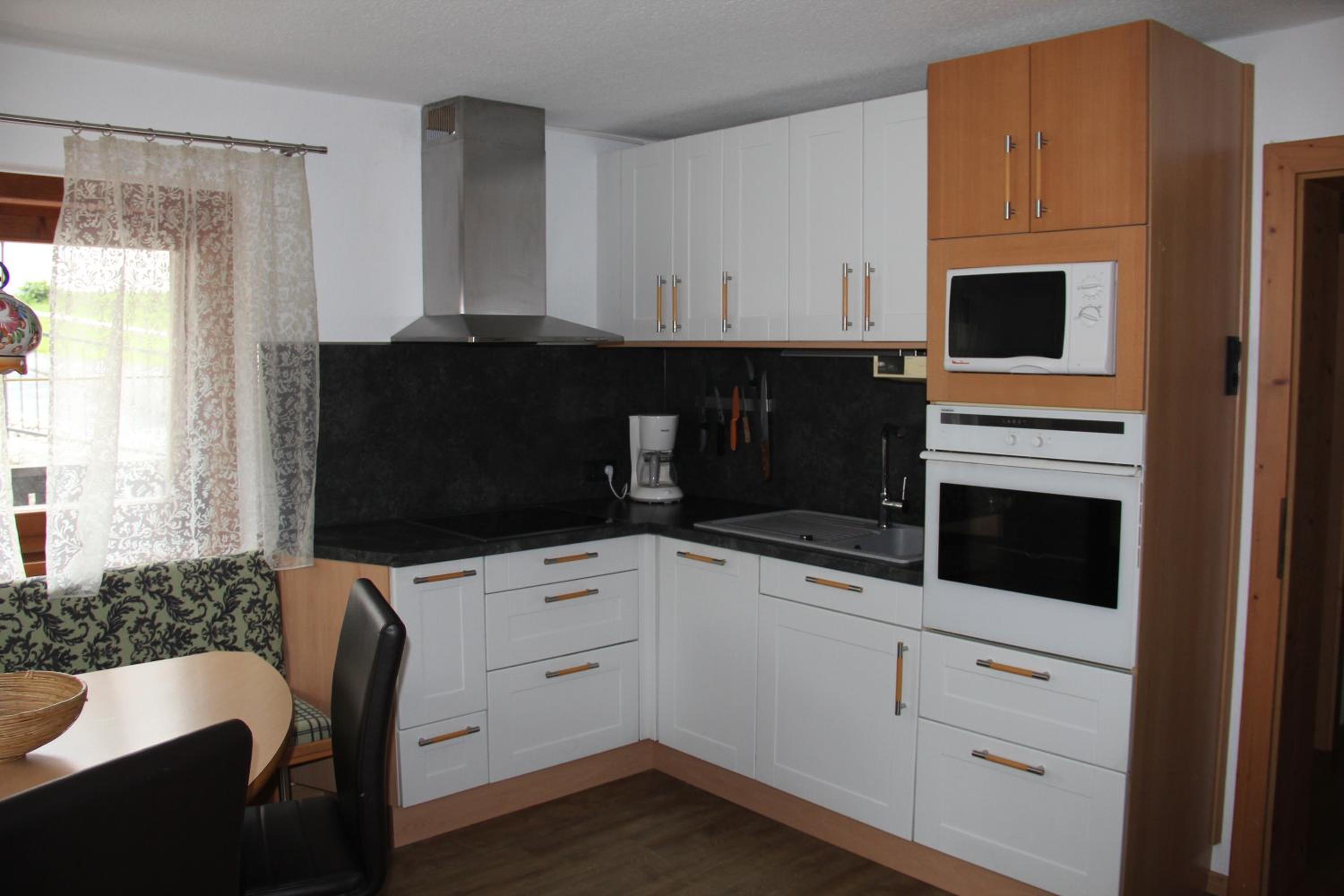 Two-Bedroom Apartment - Photo 9