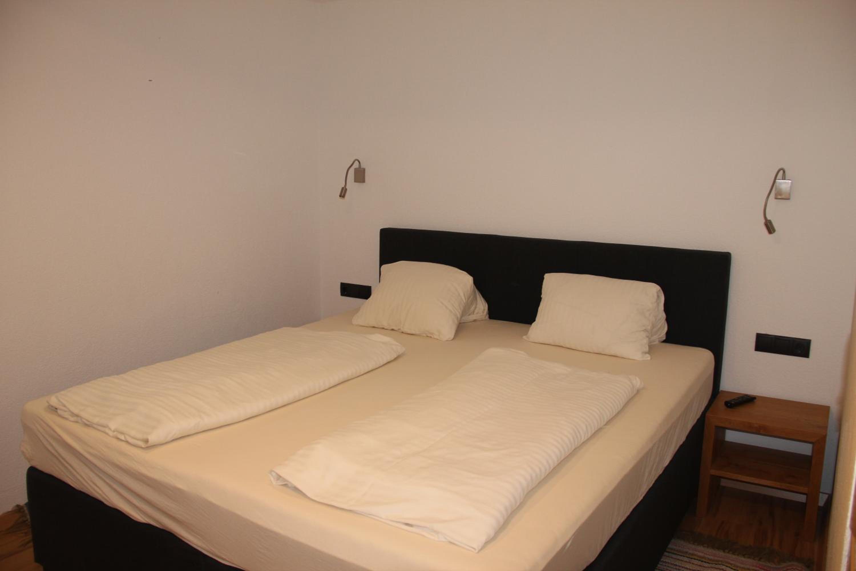 Two-Bedroom Apartment - Photo 8