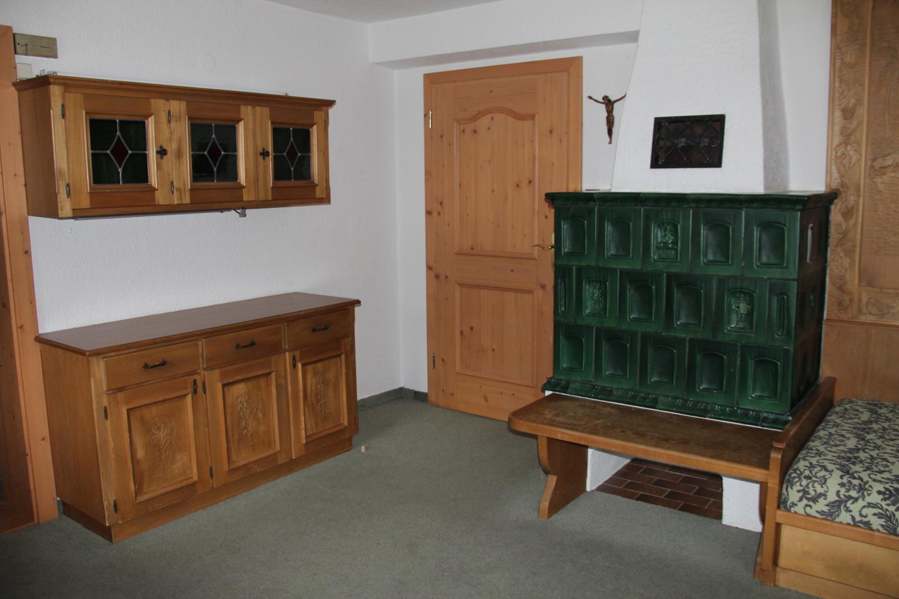 Two-Bedroom Apartment - Photo 3