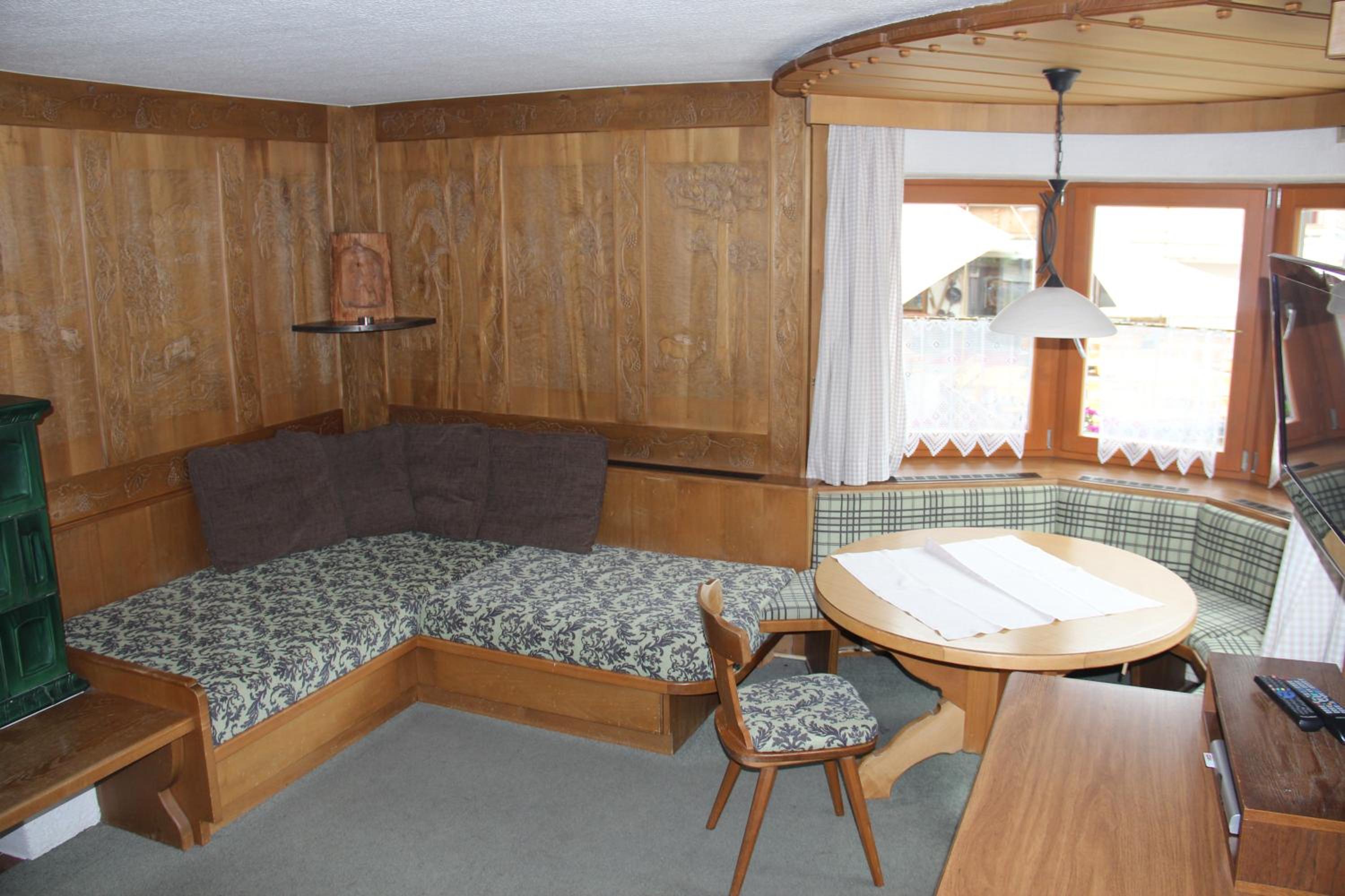 Two-Bedroom Apartment - Photo 6