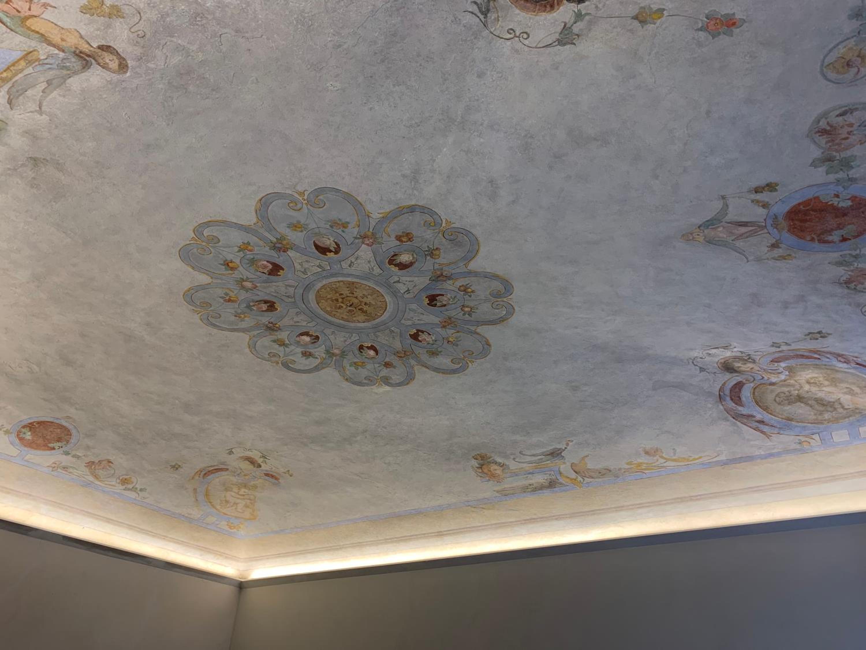 Superior Apartment - Photo 15