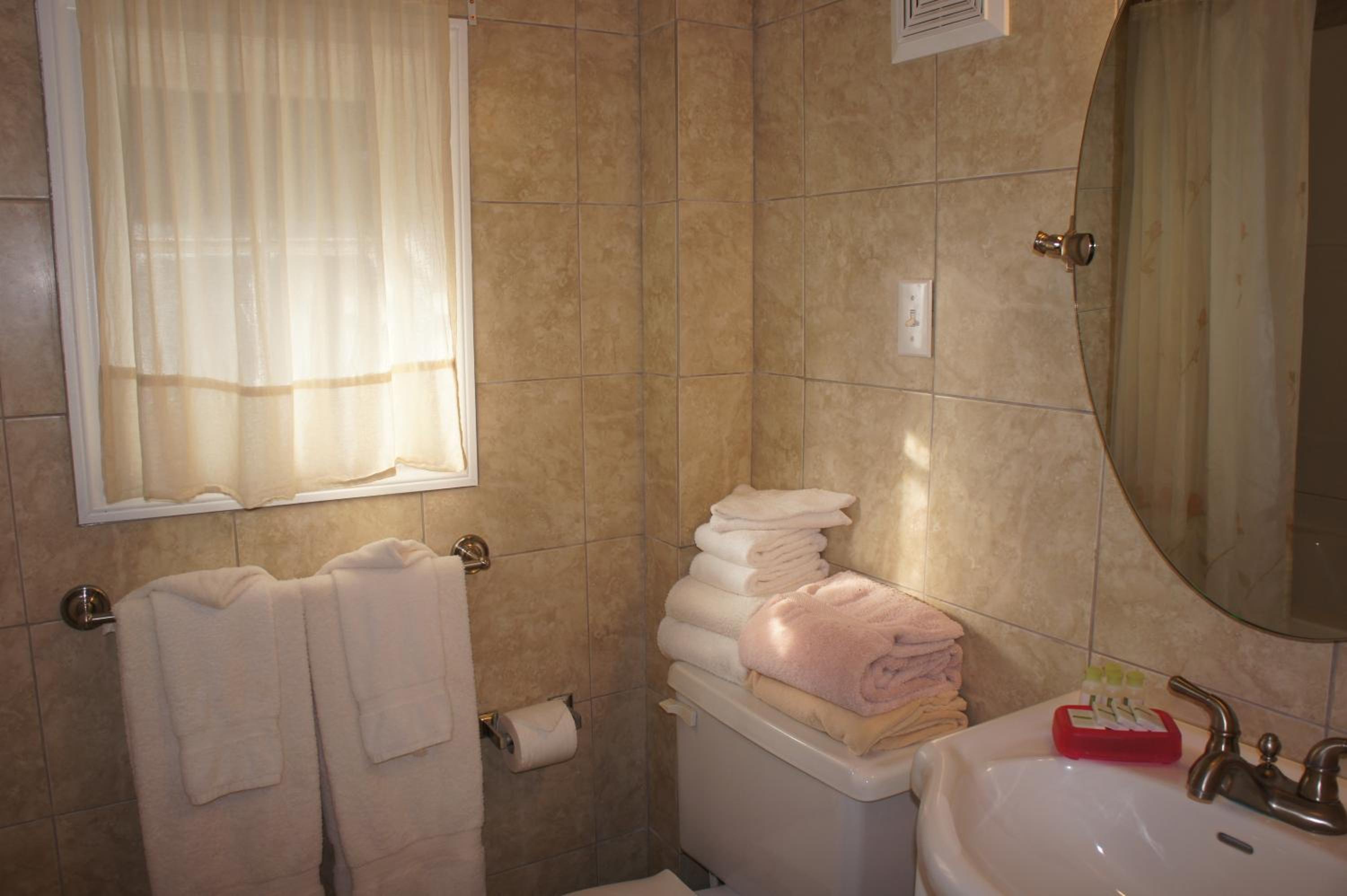 Economy Cottage photo 2