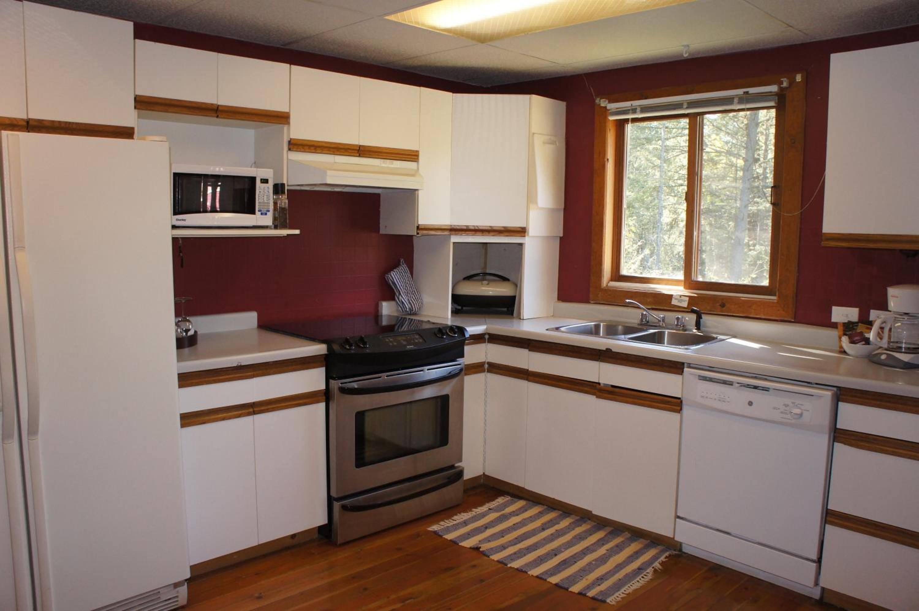Three-Bedroom Cottage photo 3