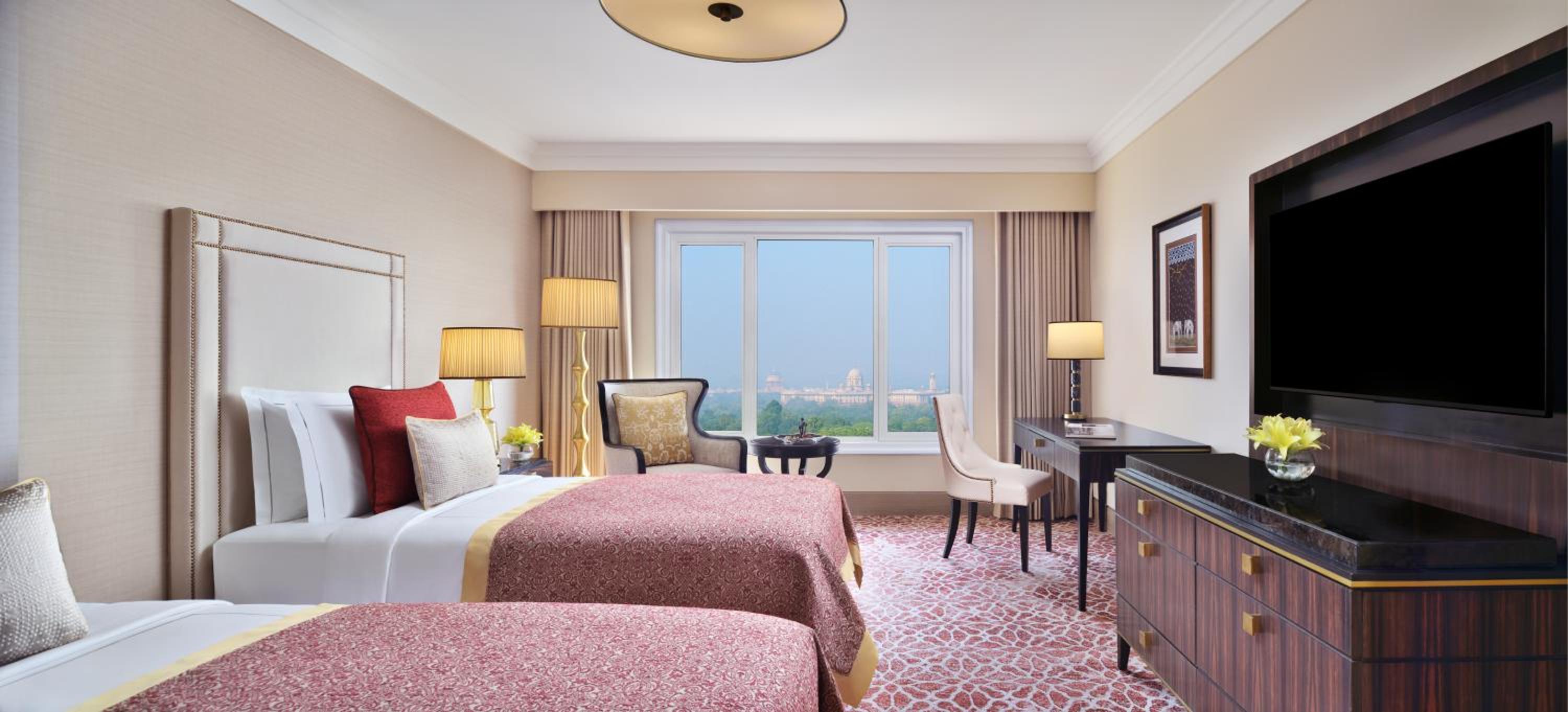 Luxury Room City View Twin - Photo 2