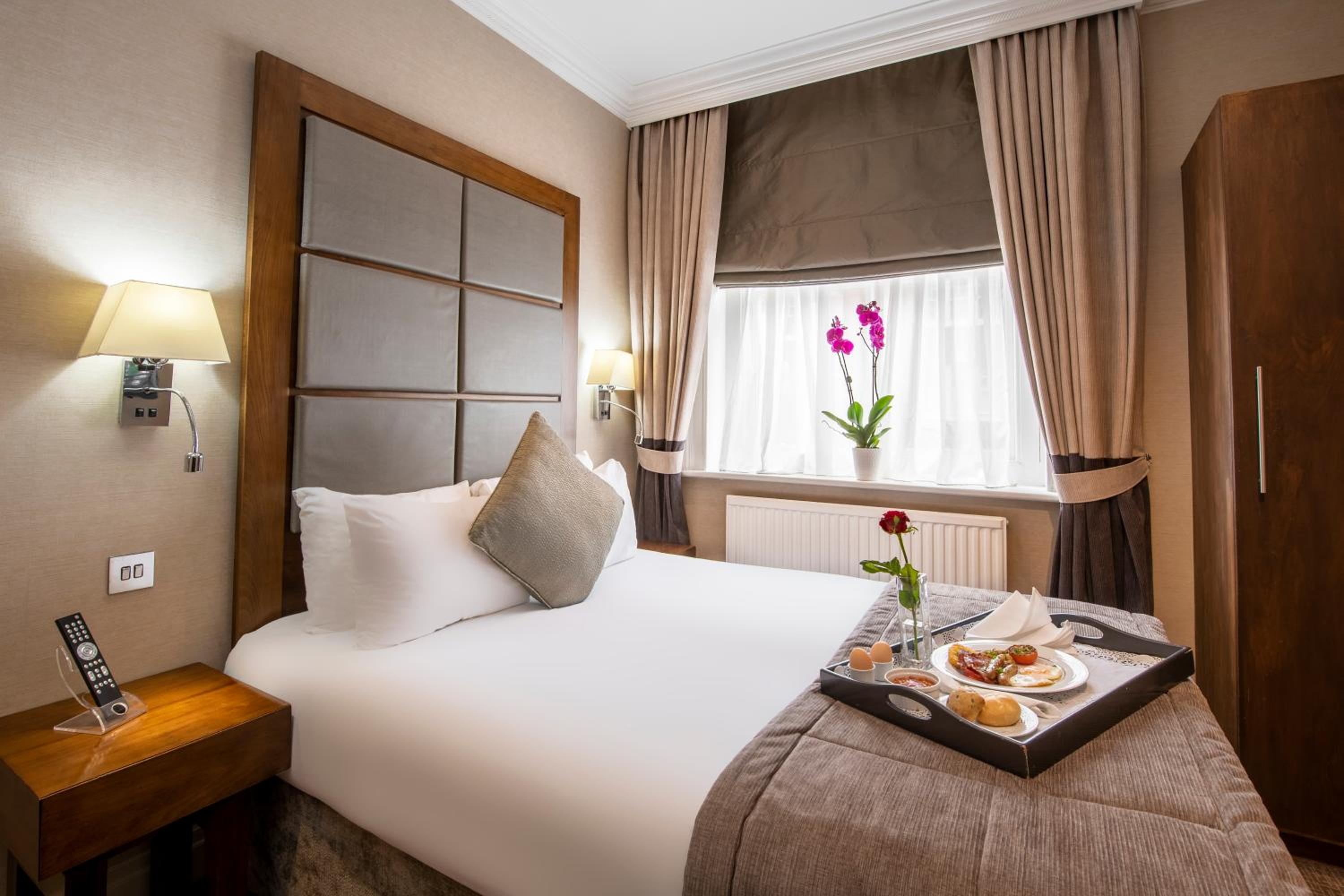 Executive Double Room photo 3