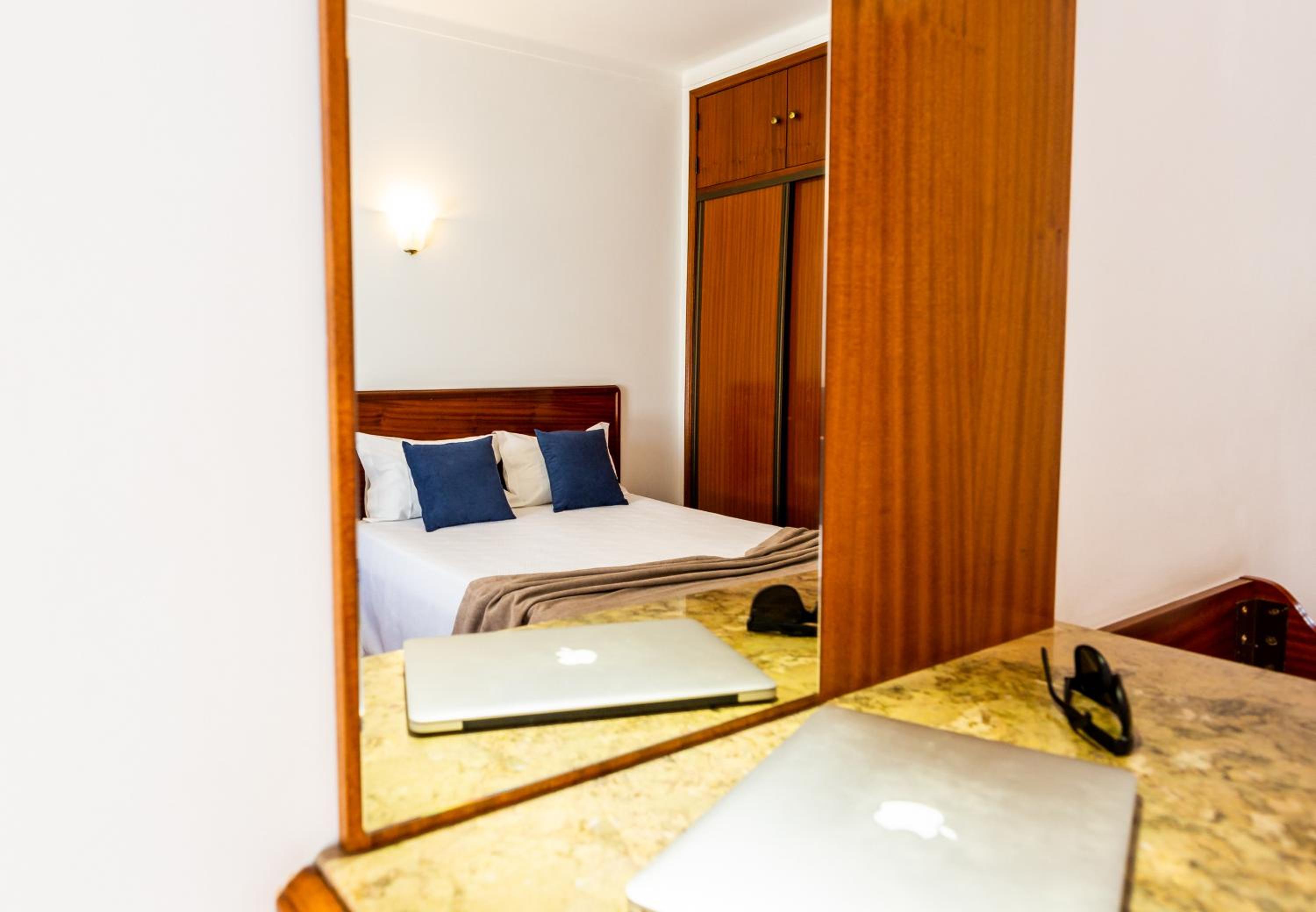 Double Room - Photo 2