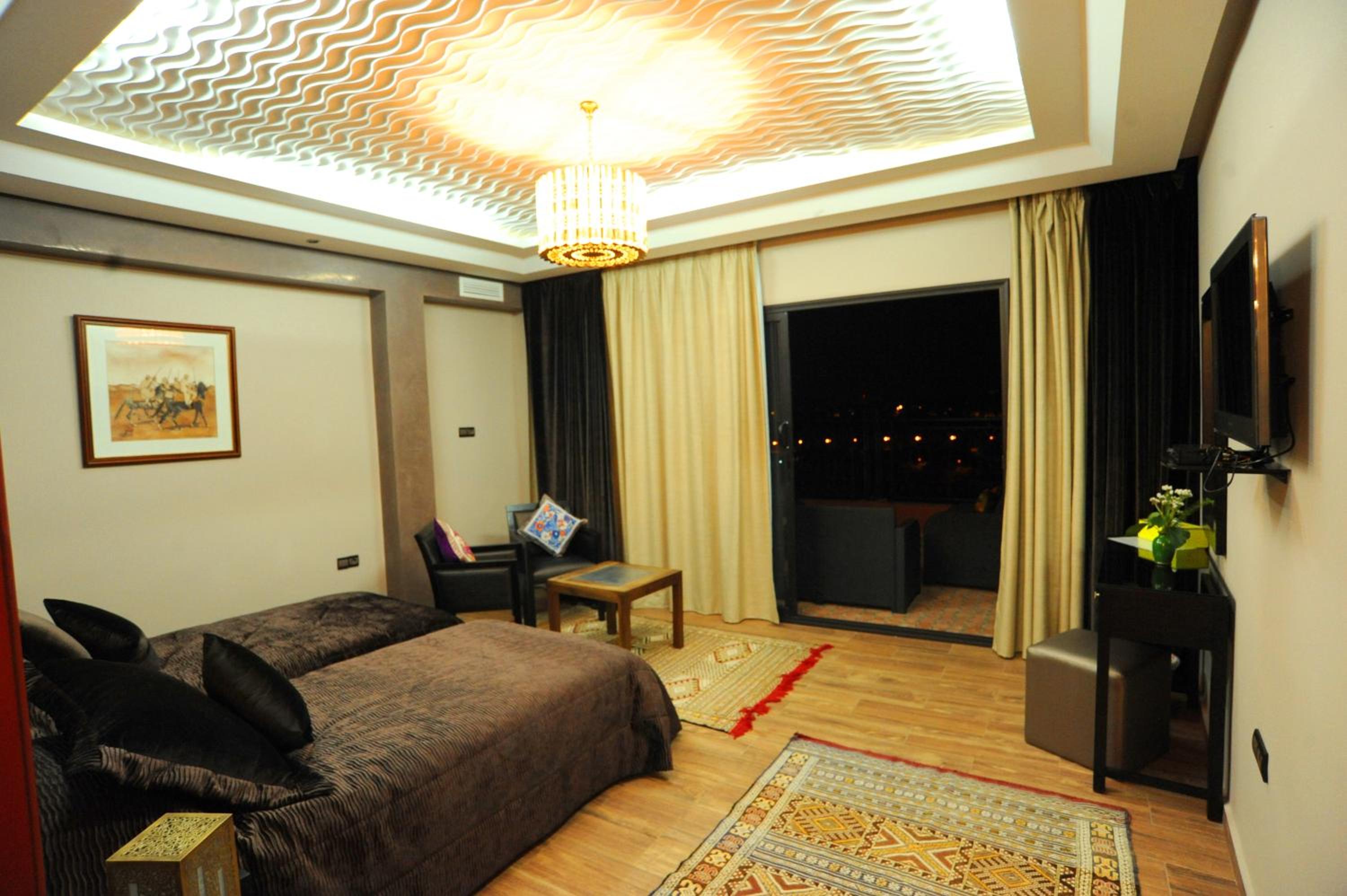 Superior Double or Twin Room with Terrace photo 3