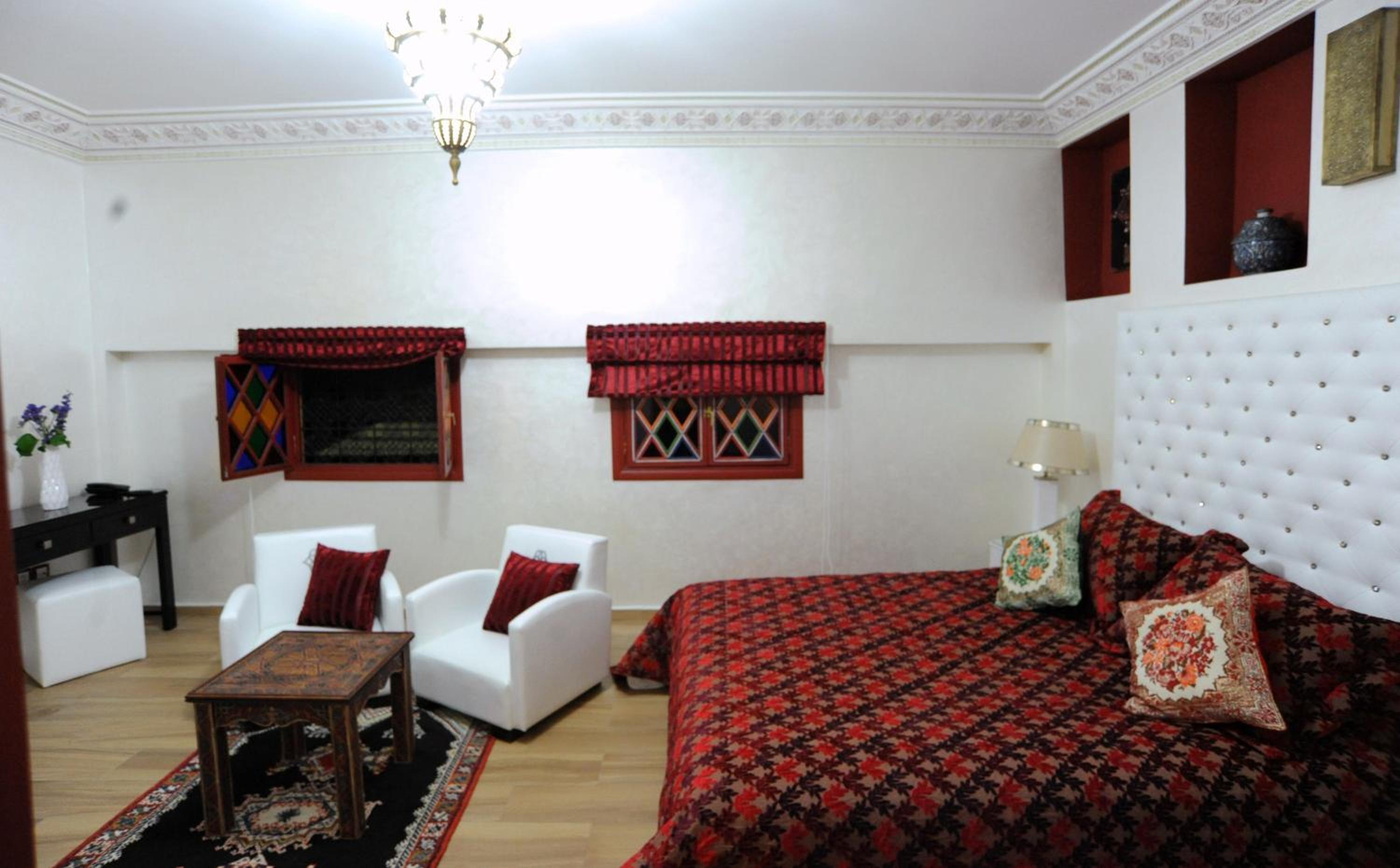 Deluxe King Room photo 1