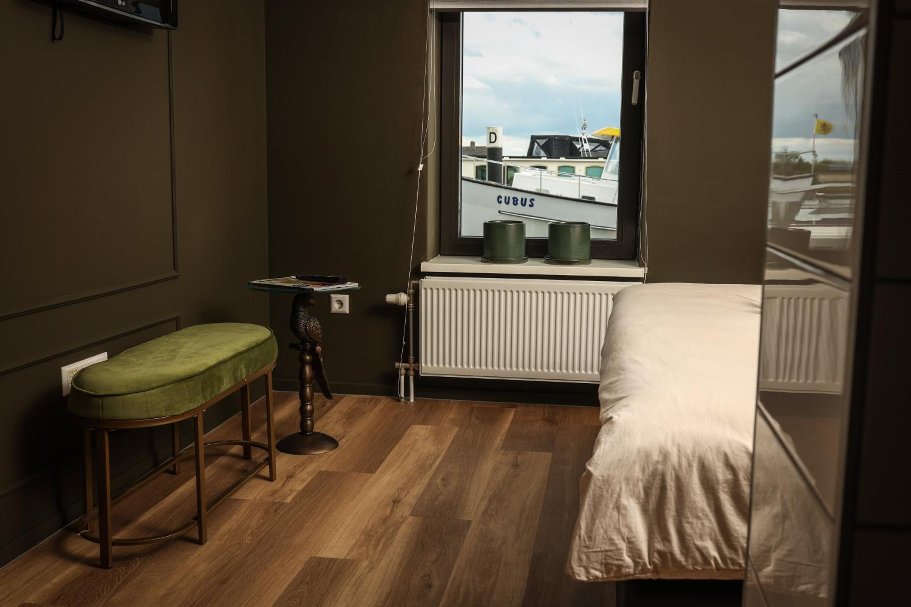 Standard Double Room photo 3