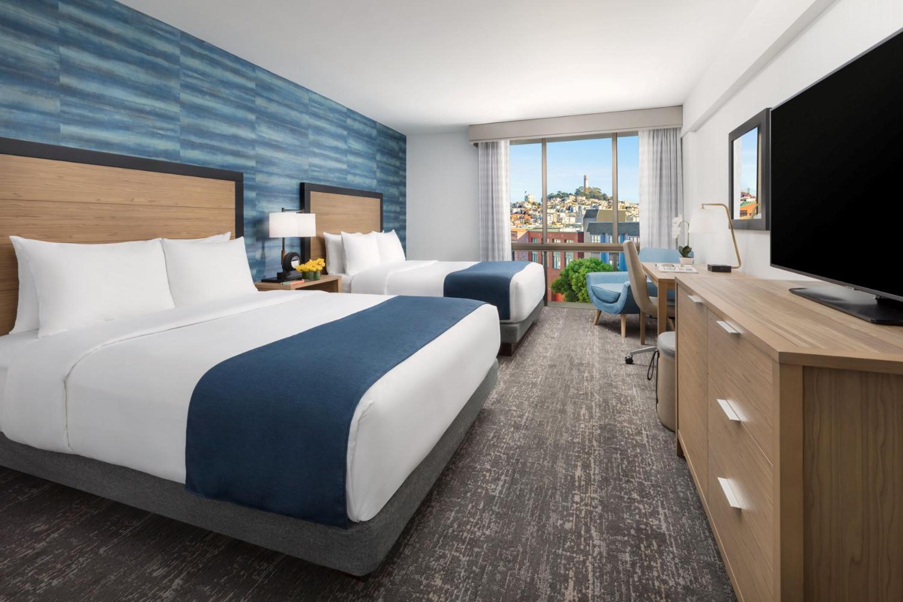 City View Queen Room with Two Queen Beds  - Photo 6