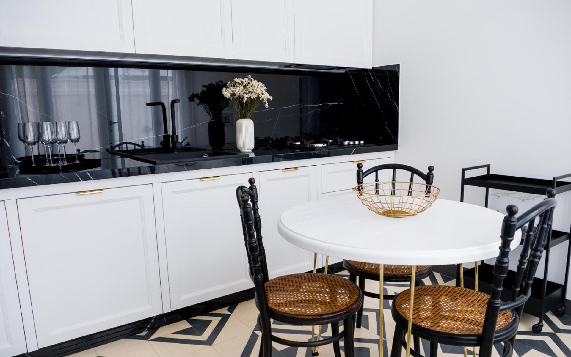 Family Suite - Photo 6