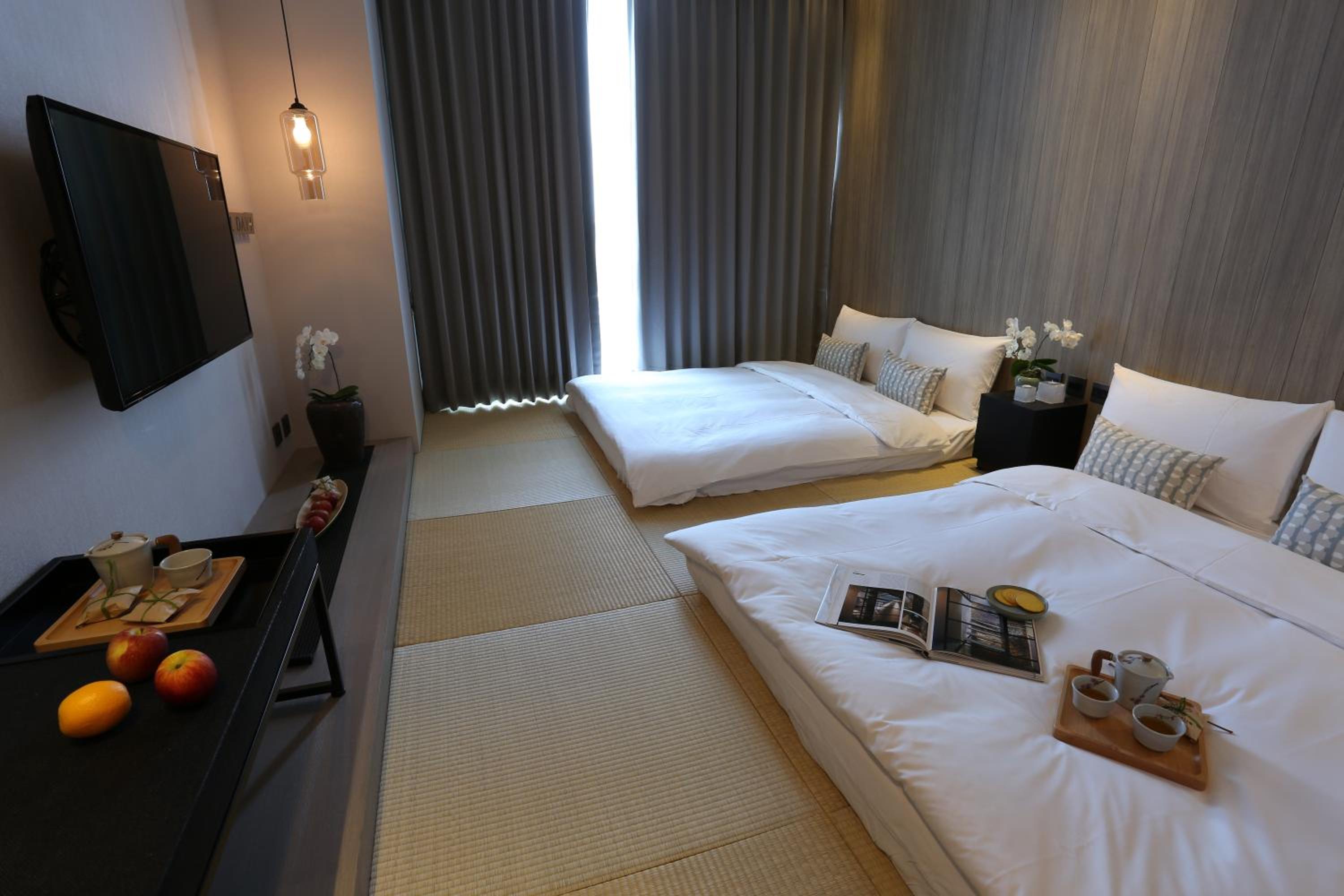 Executive Quadruple Room - Photo 1