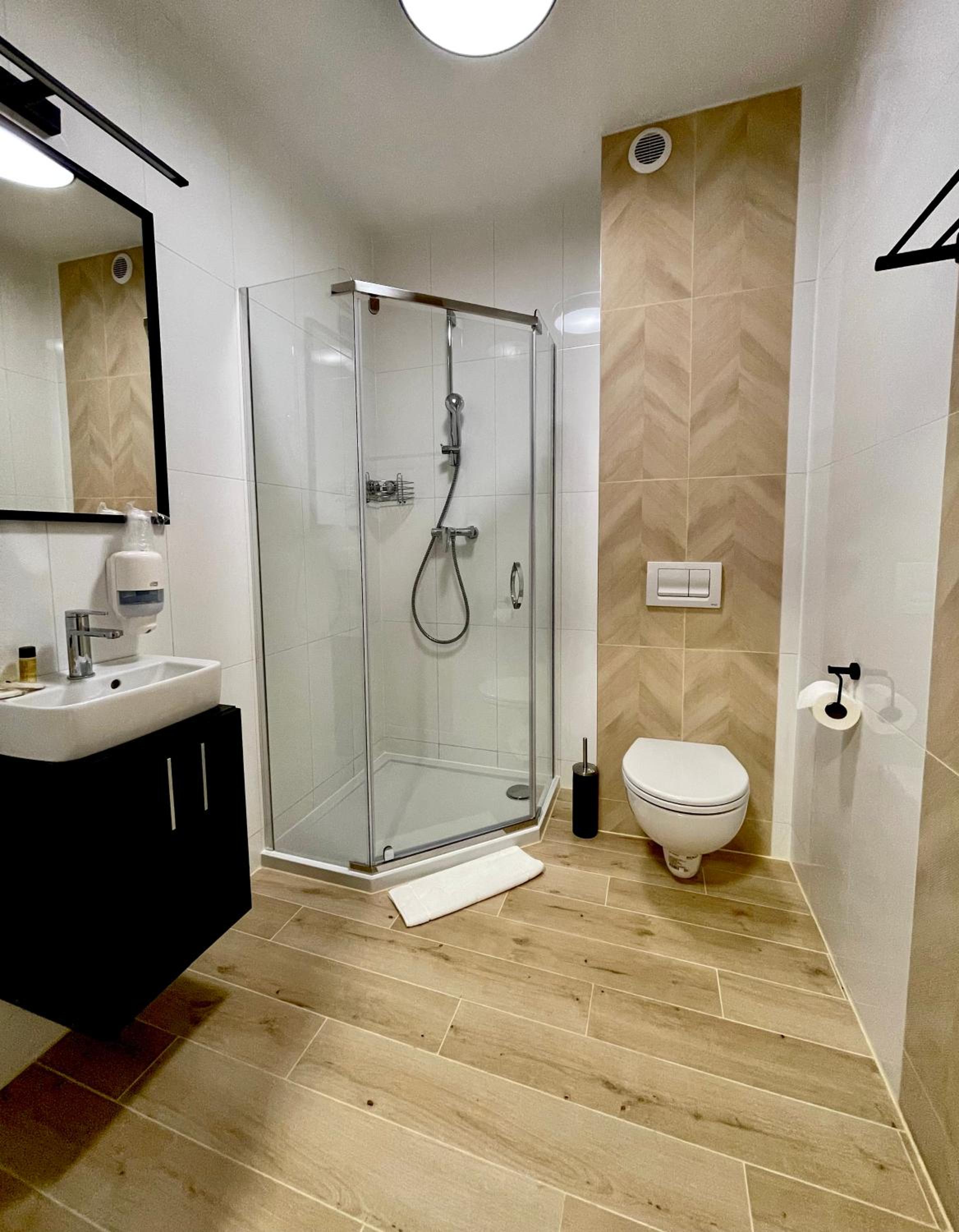 Premium Double Room - Photo 5