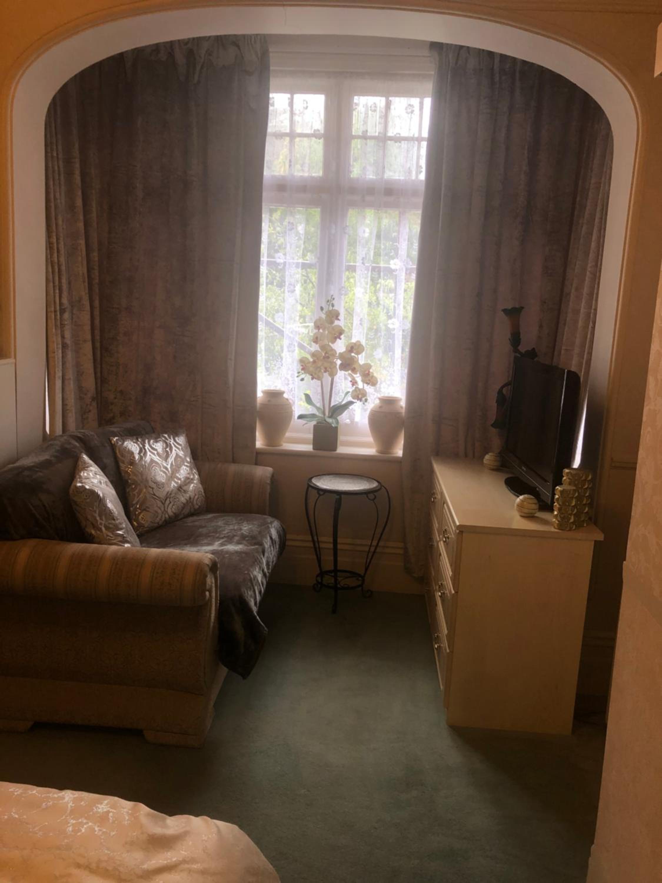 Double Room with Garden View photo 3