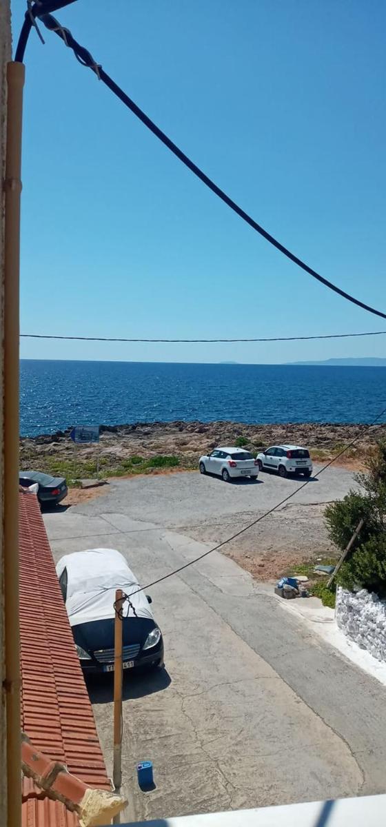 Double or Twin Room with Partial Sea View