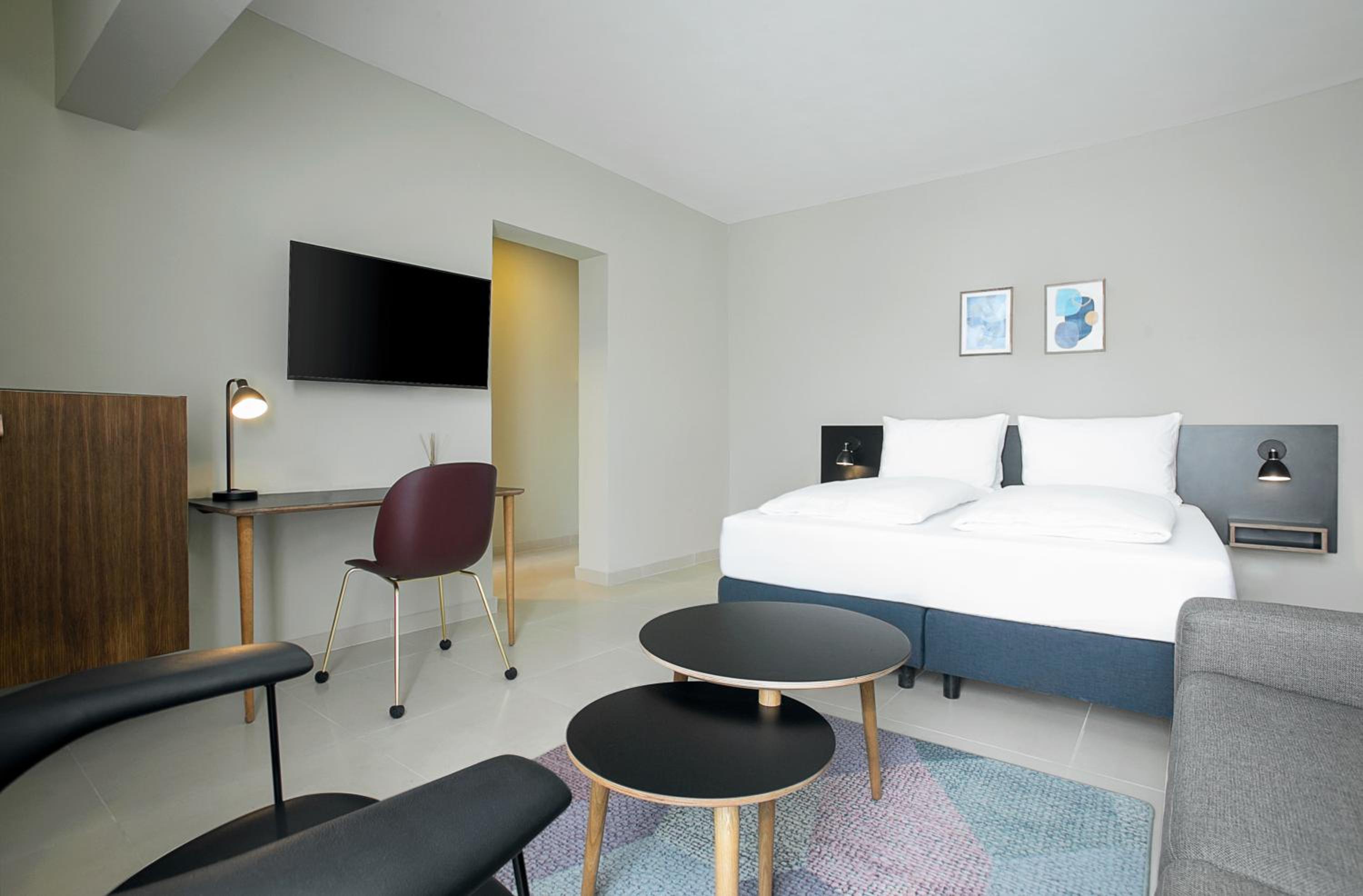 Deluxe Room - Photo 2