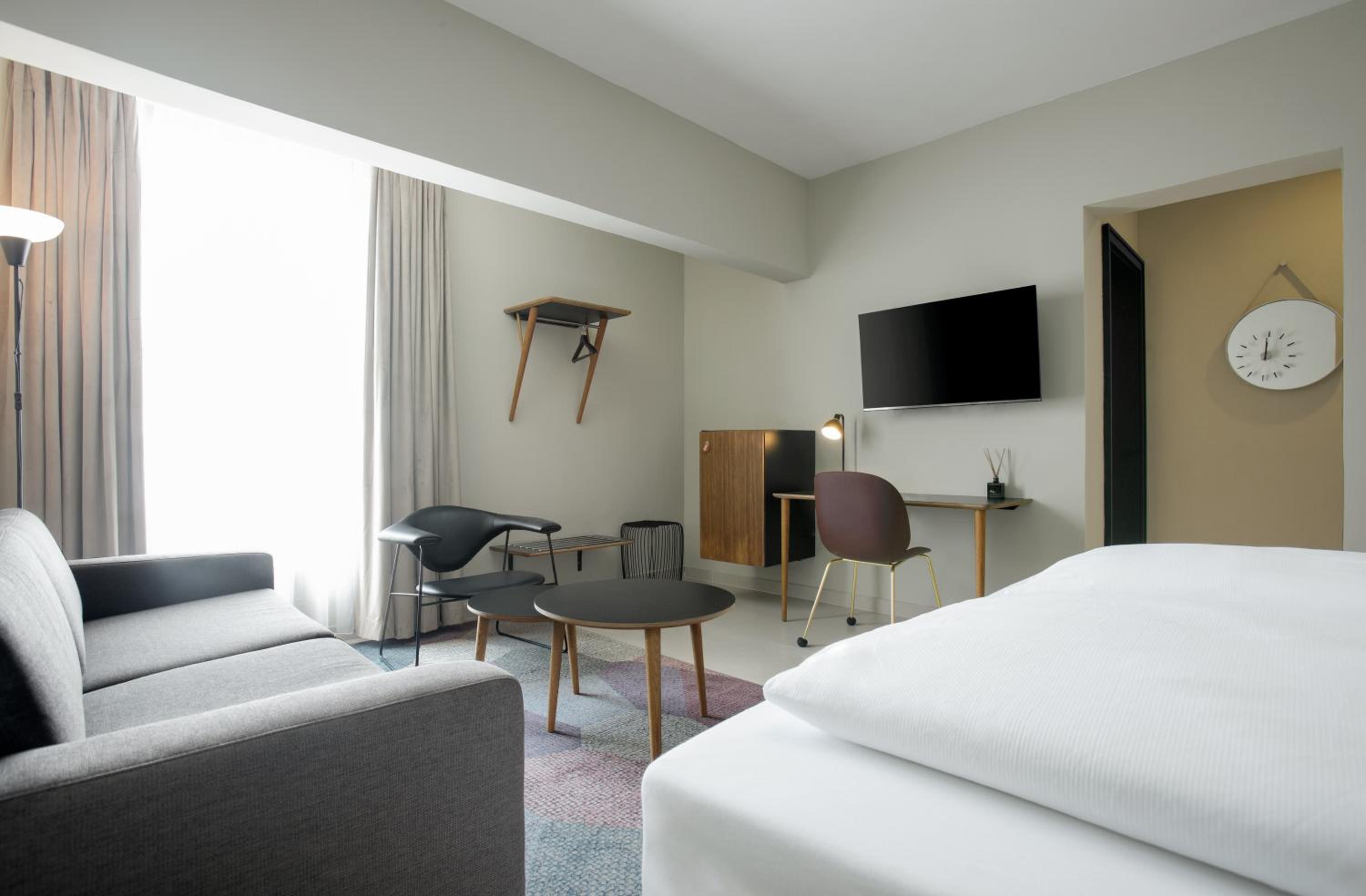 Deluxe Room - Photo 3
