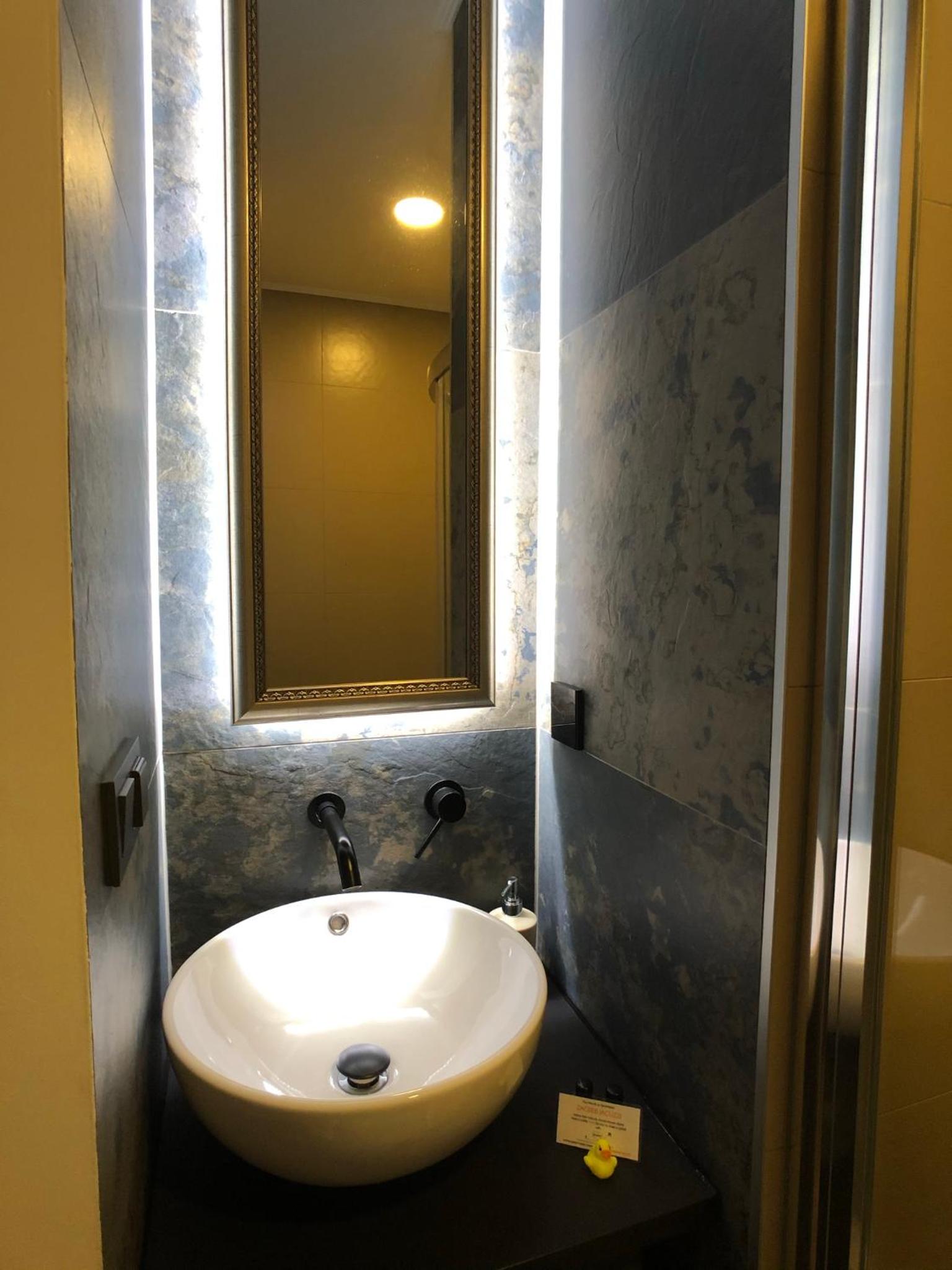 One-Bedroom Apartment - Photo 30