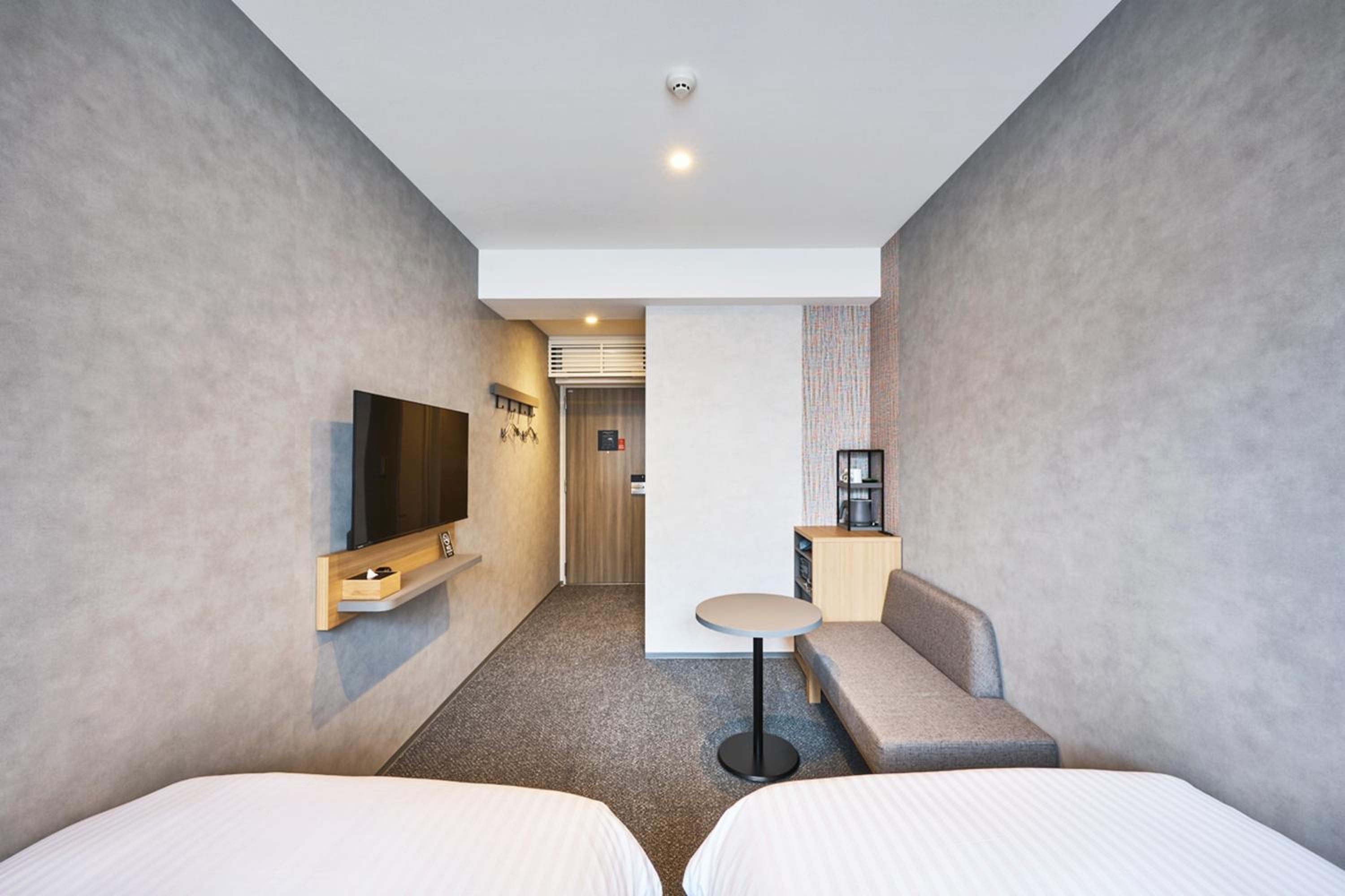 Standard Twin Room - Photo 2