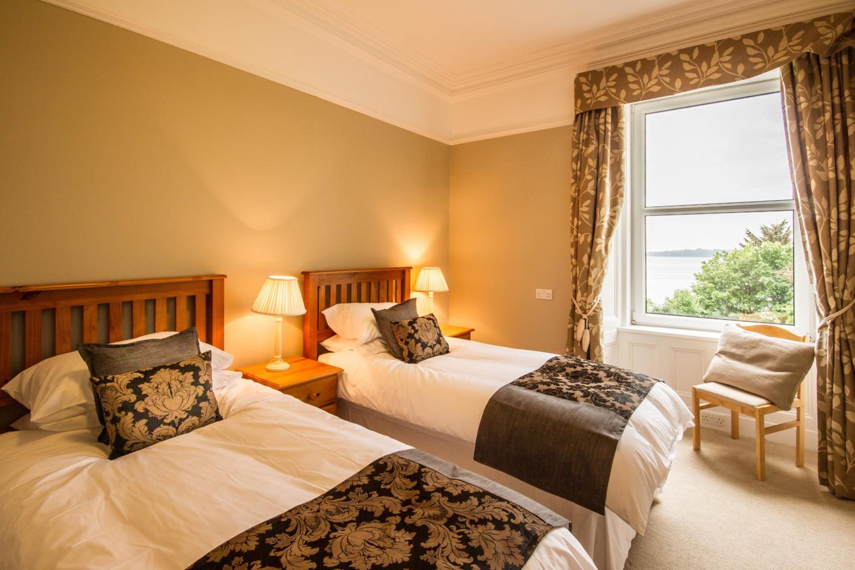 Deluxe Twin Room with Sea View photo 1