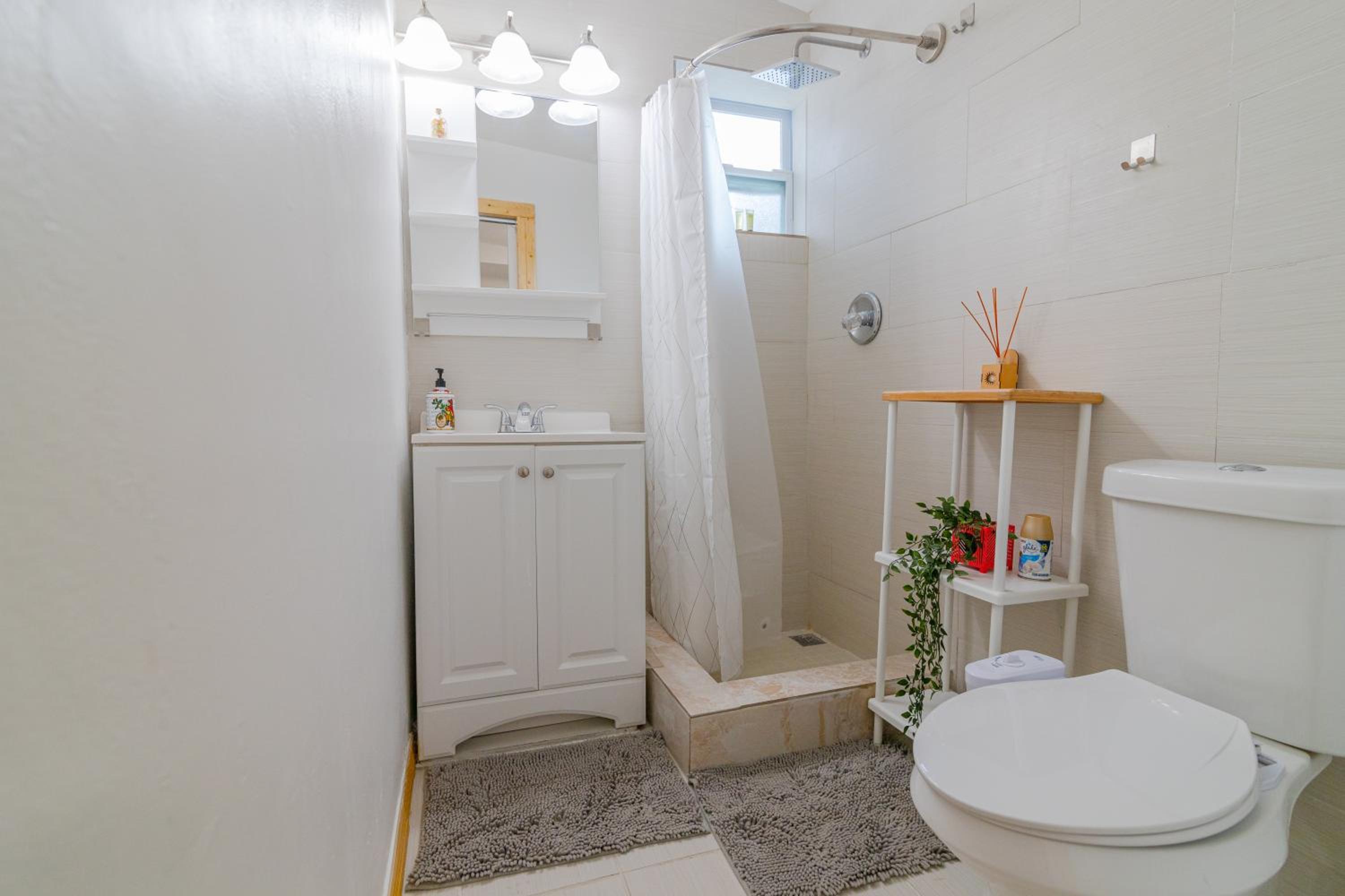 Budget Double Room photo 2