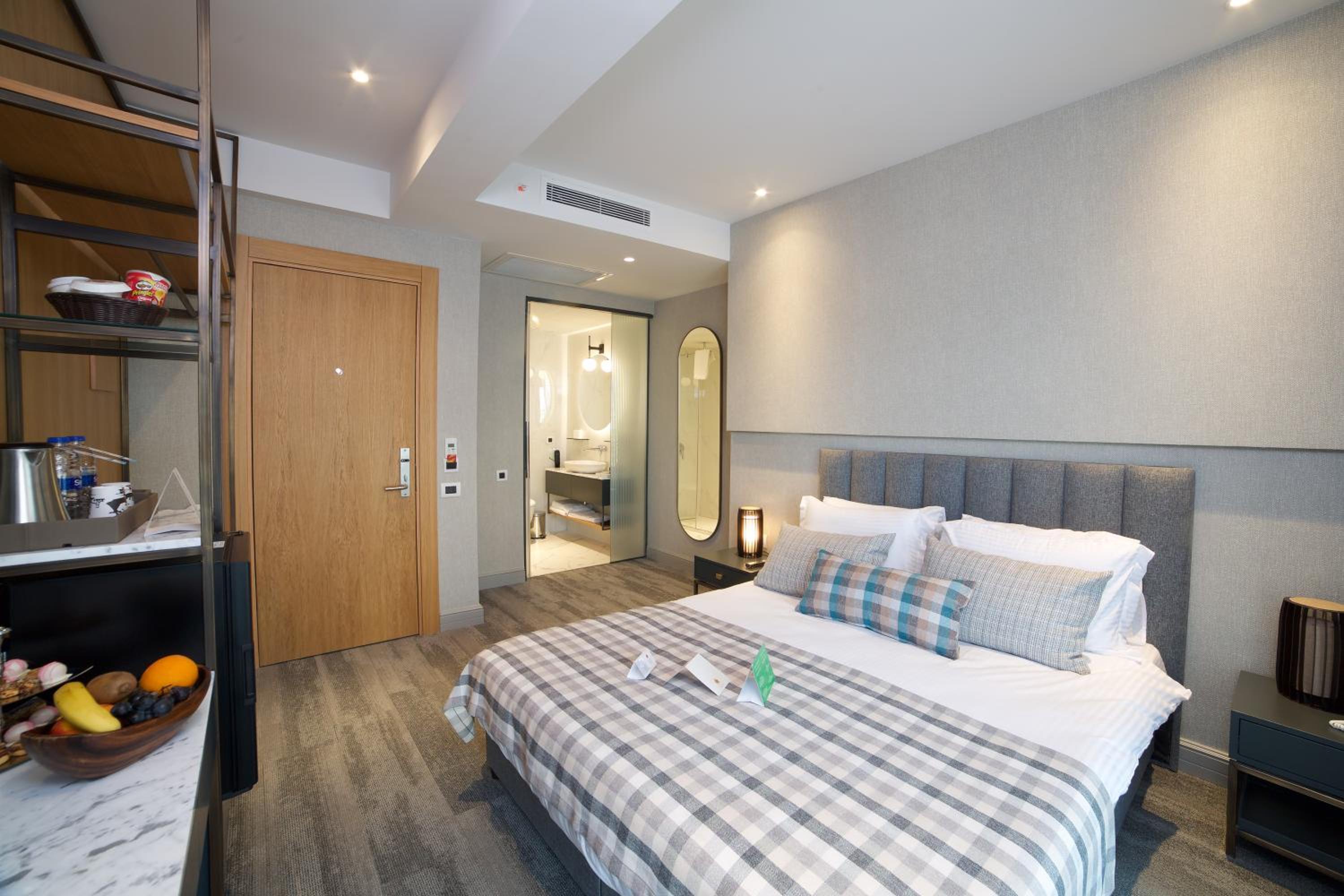 Standard Double Room photo 2
