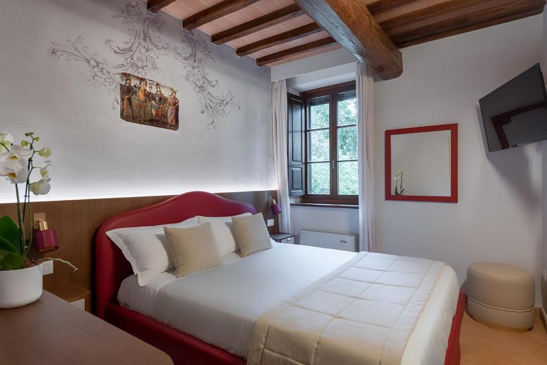 Budget Double Room photo 2