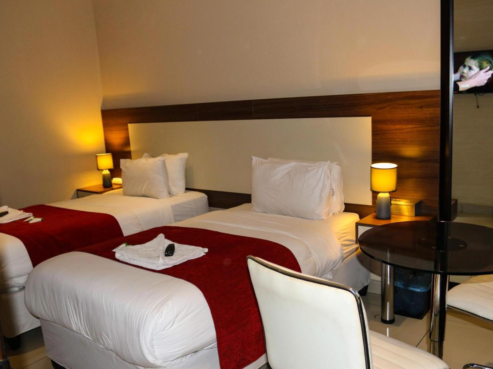 Standard Twin Room photo 3