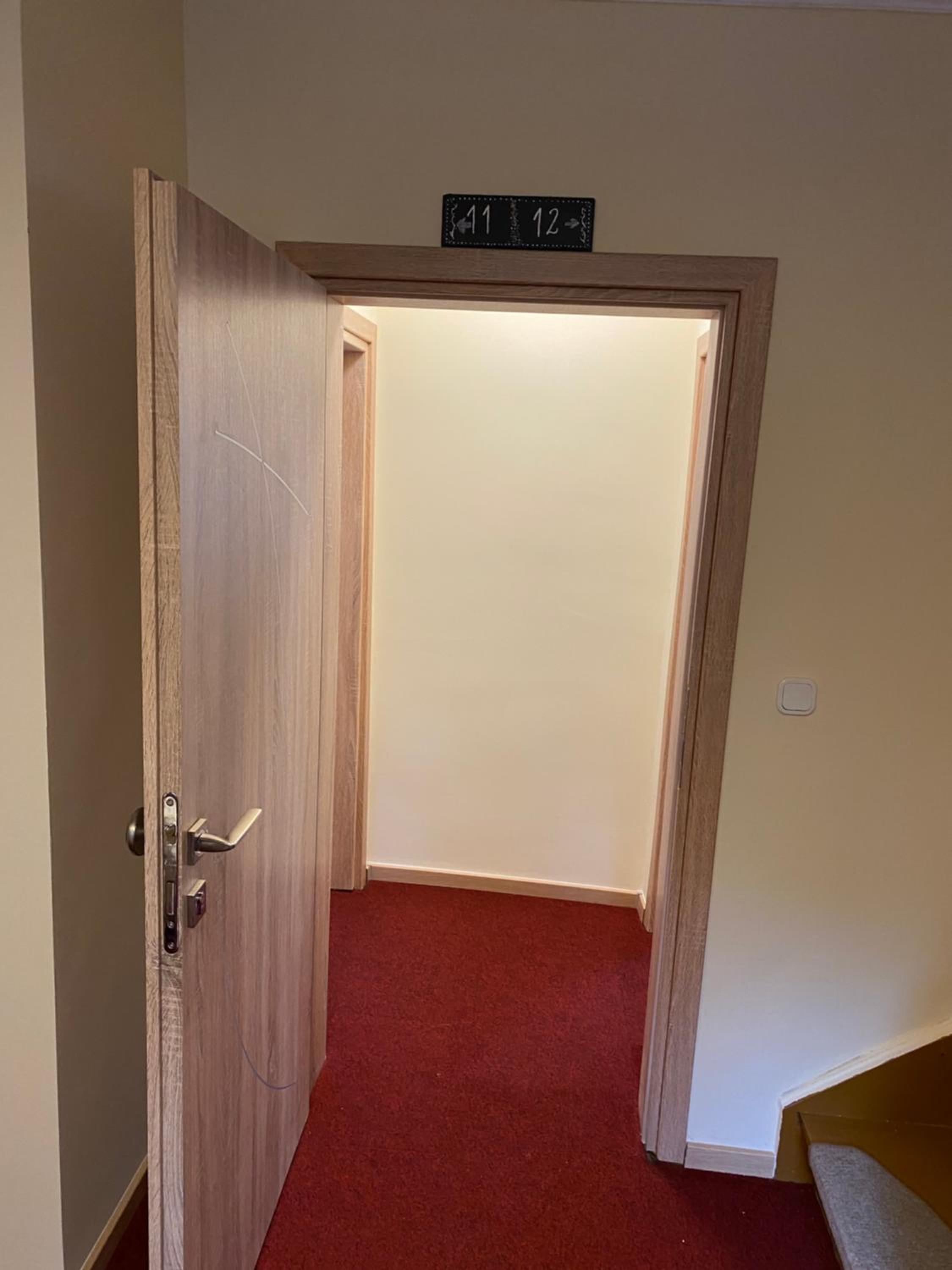 Large Twin Room