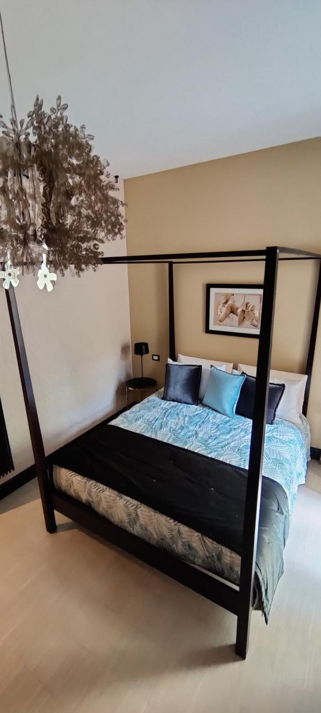 Queen Room with Balcony