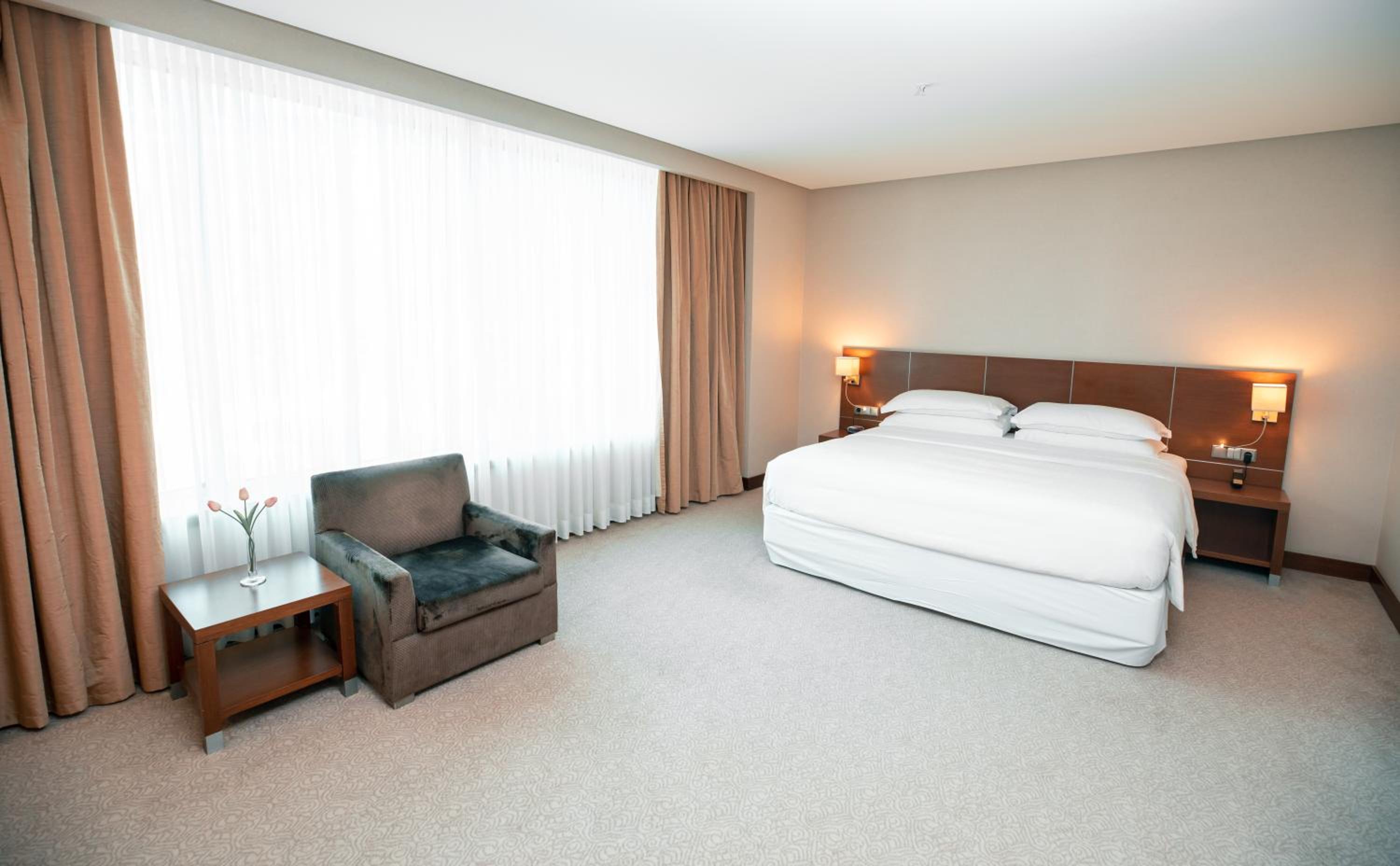 Executive Room