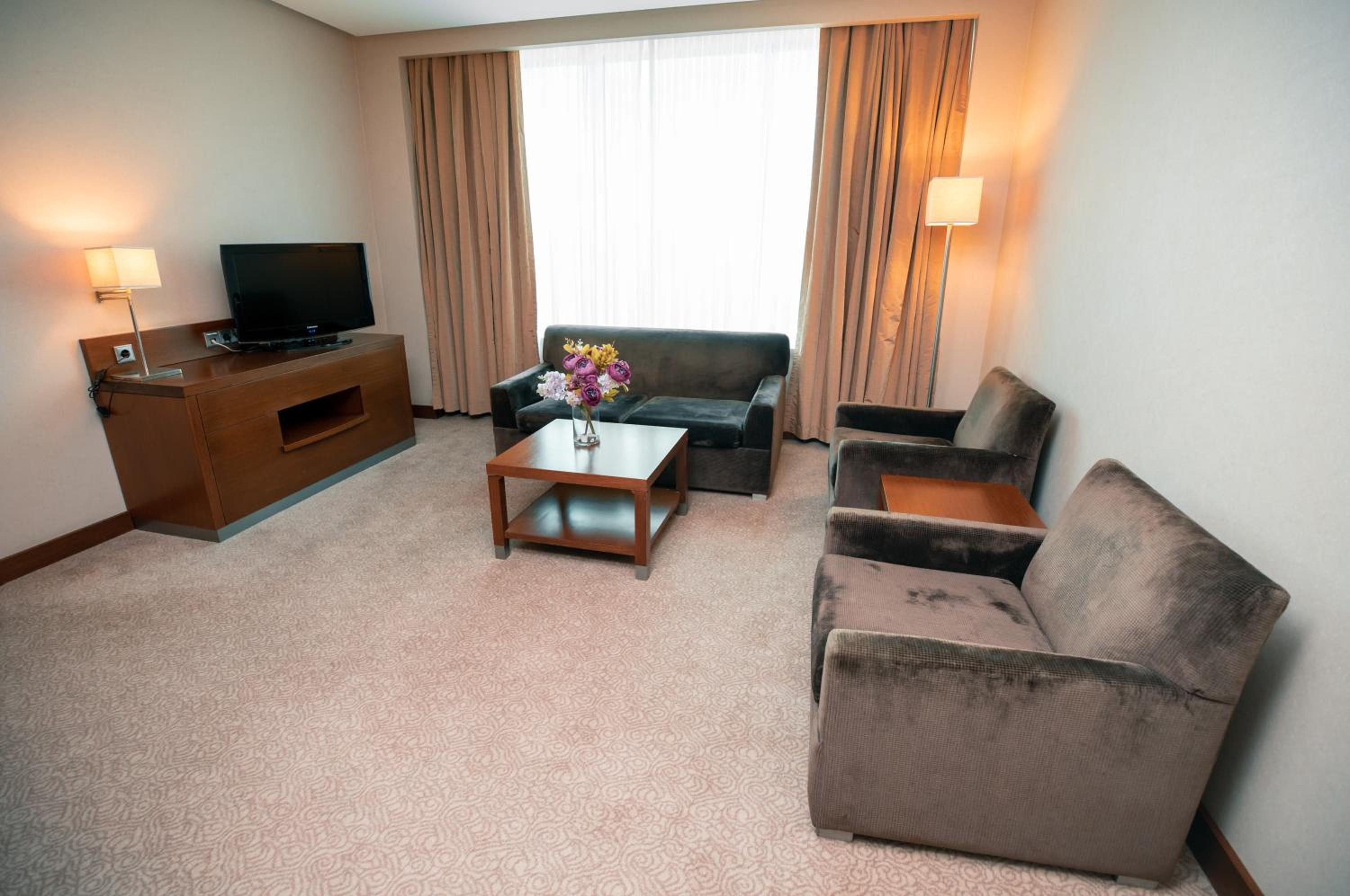 Junior Suite Room