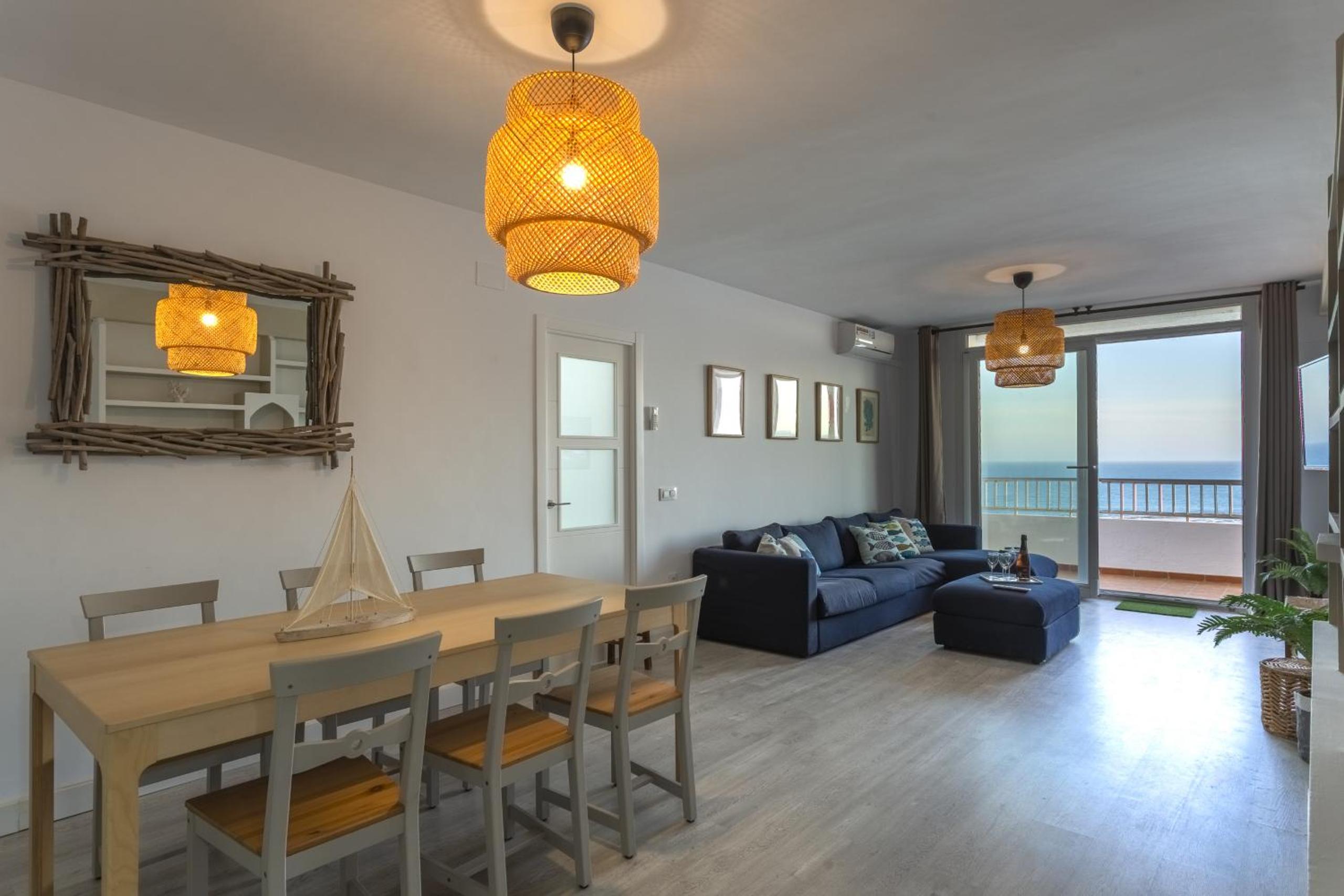 Apartamento con vista al mar