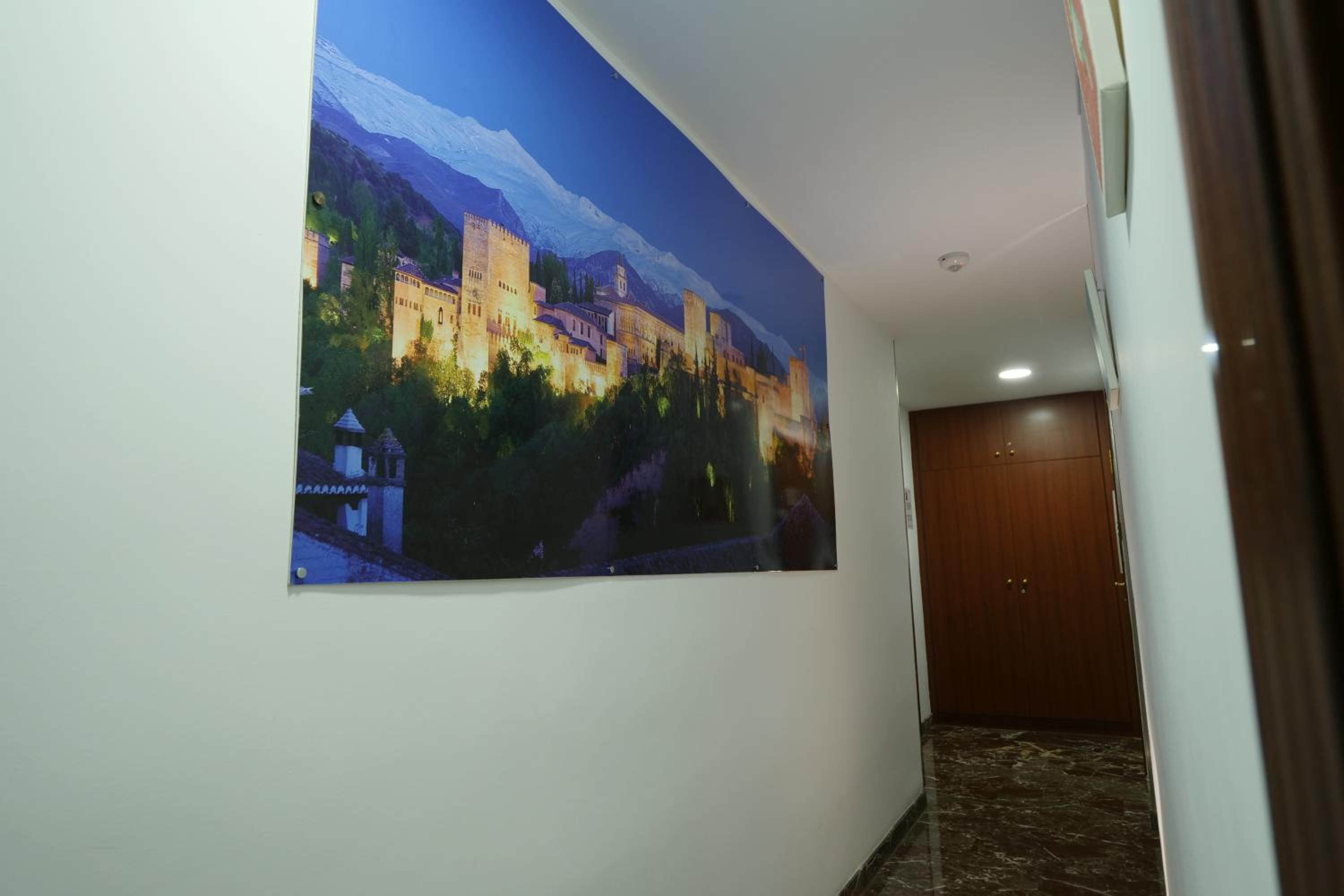 Apartment - Photo 18