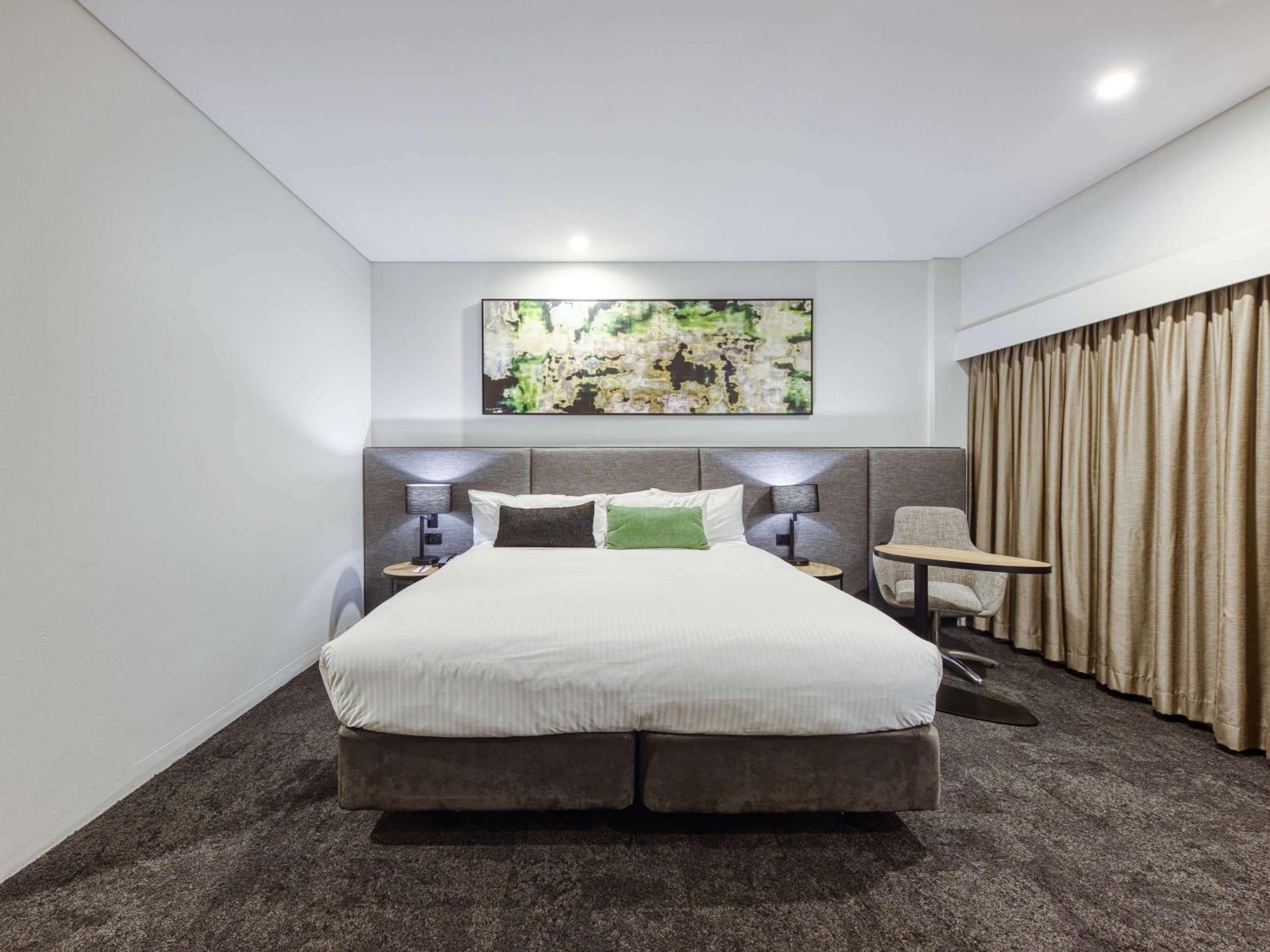 Superior King Room - Photo 1