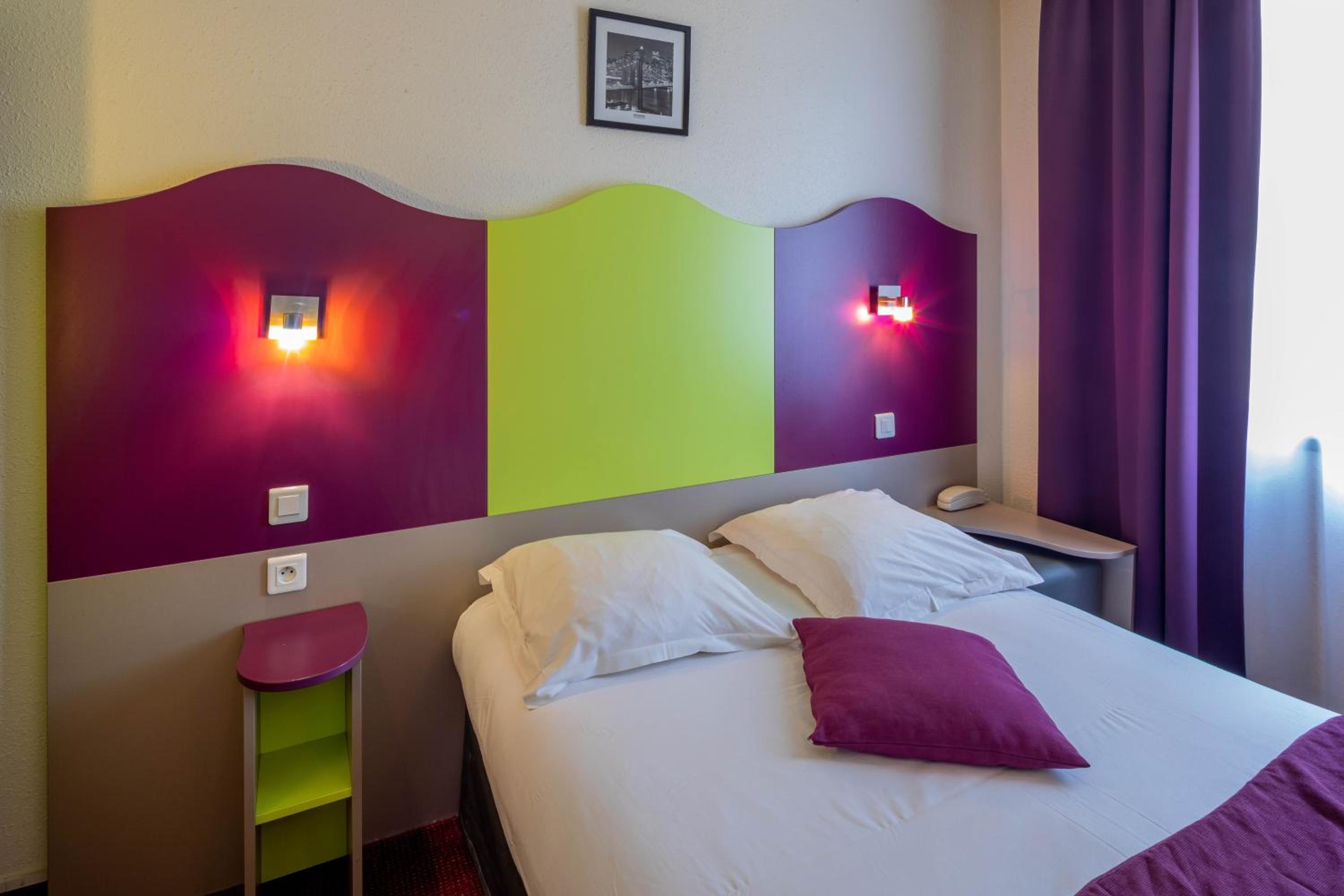 Two Adjacent Double Rooms  photo 3