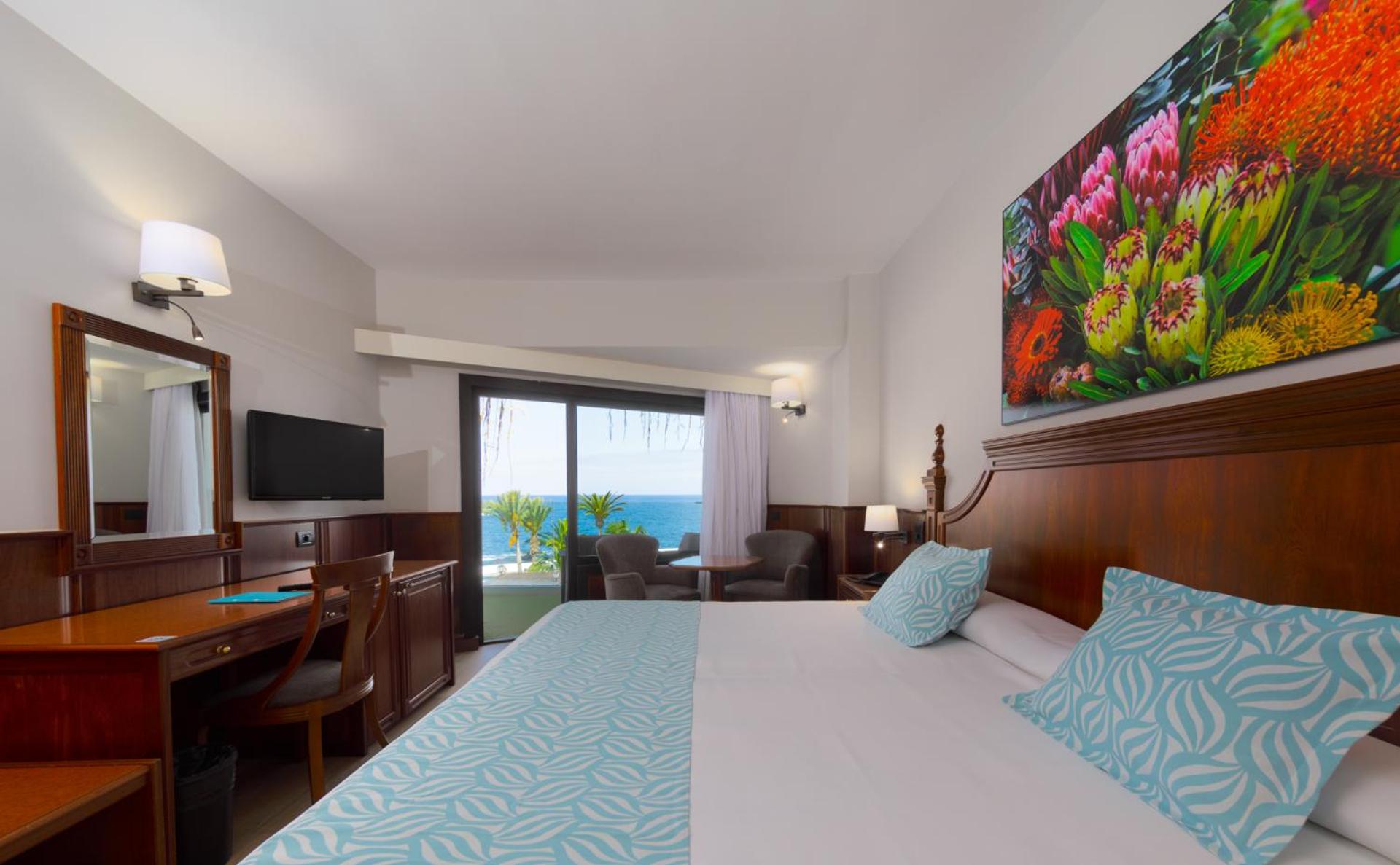 Twin Room with Ocean View