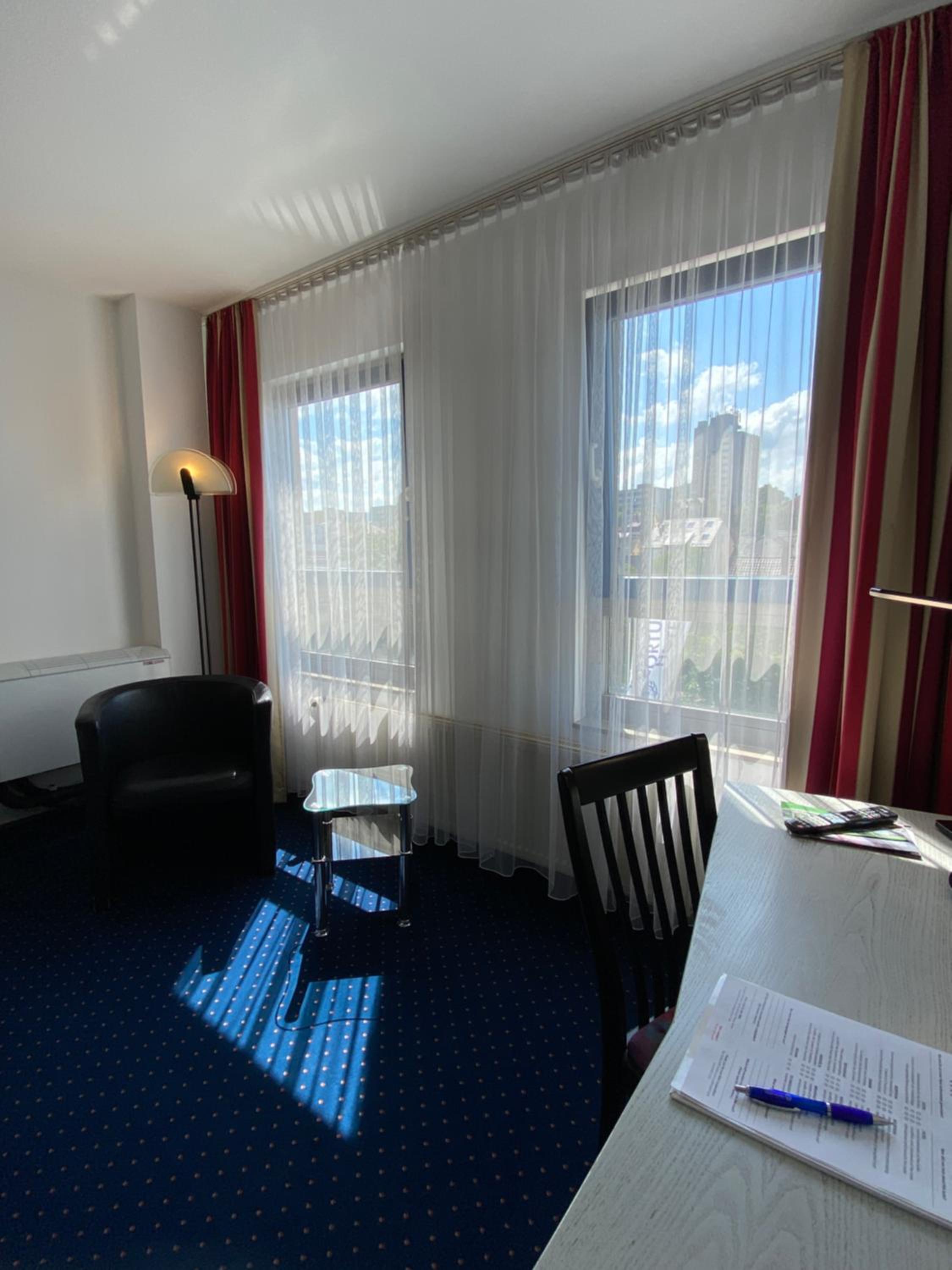 Standard Double Room - Photo 4