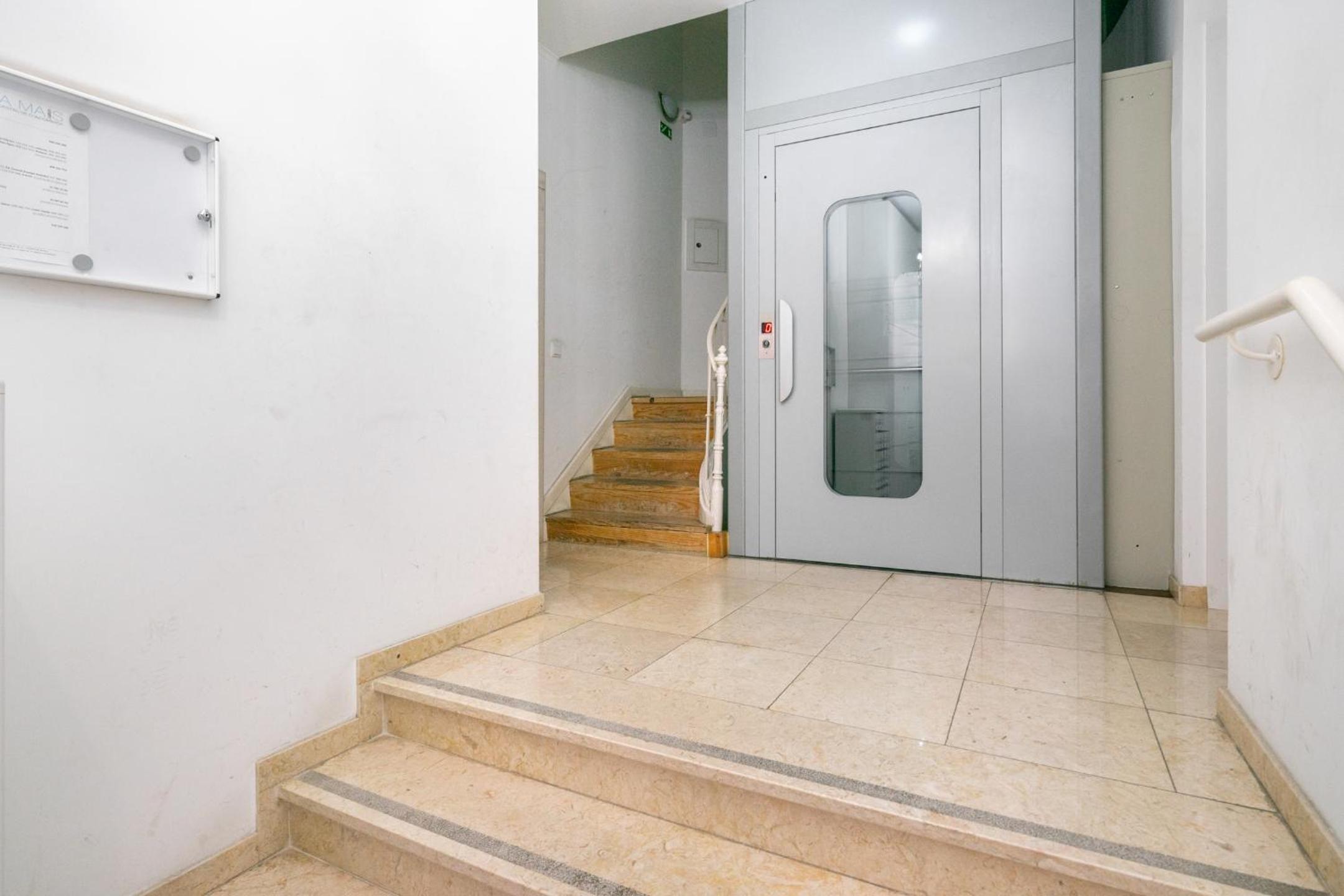 Two-Bedroom Apartment - Photo 14