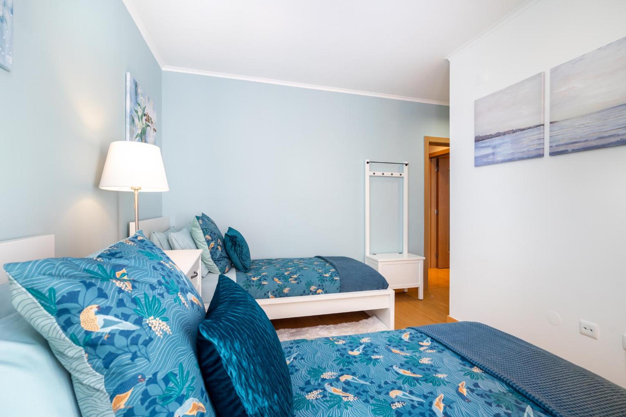 Two-Bedroom Apartment - Photo 15