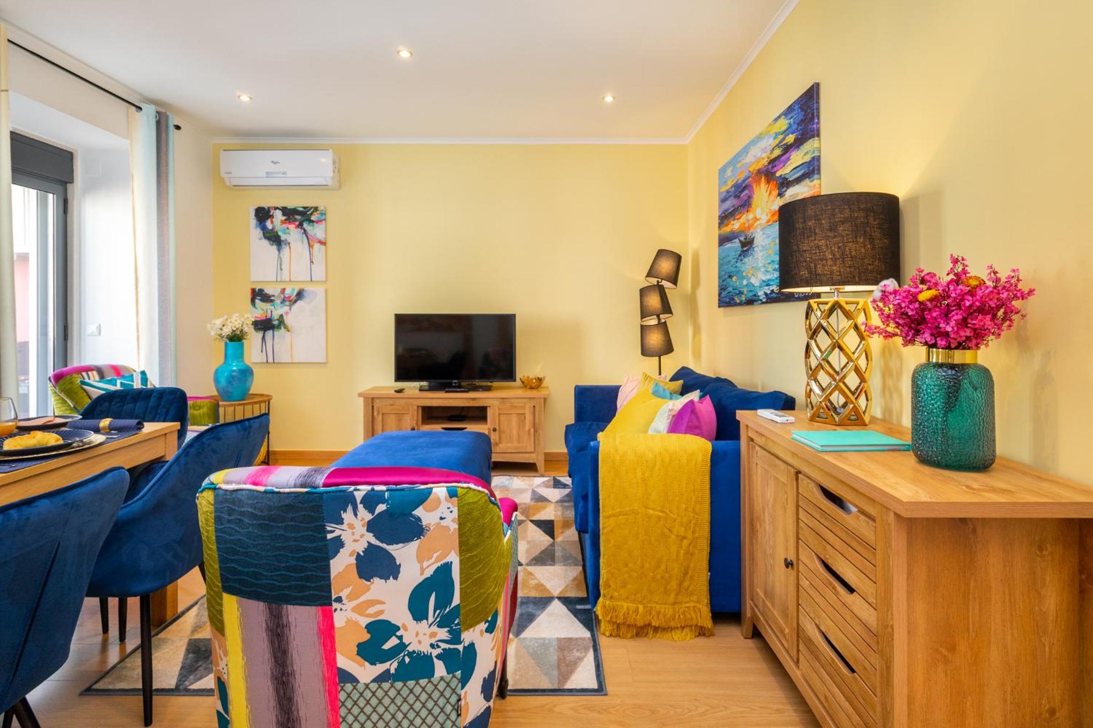 Two-Bedroom Apartment - Photo 27