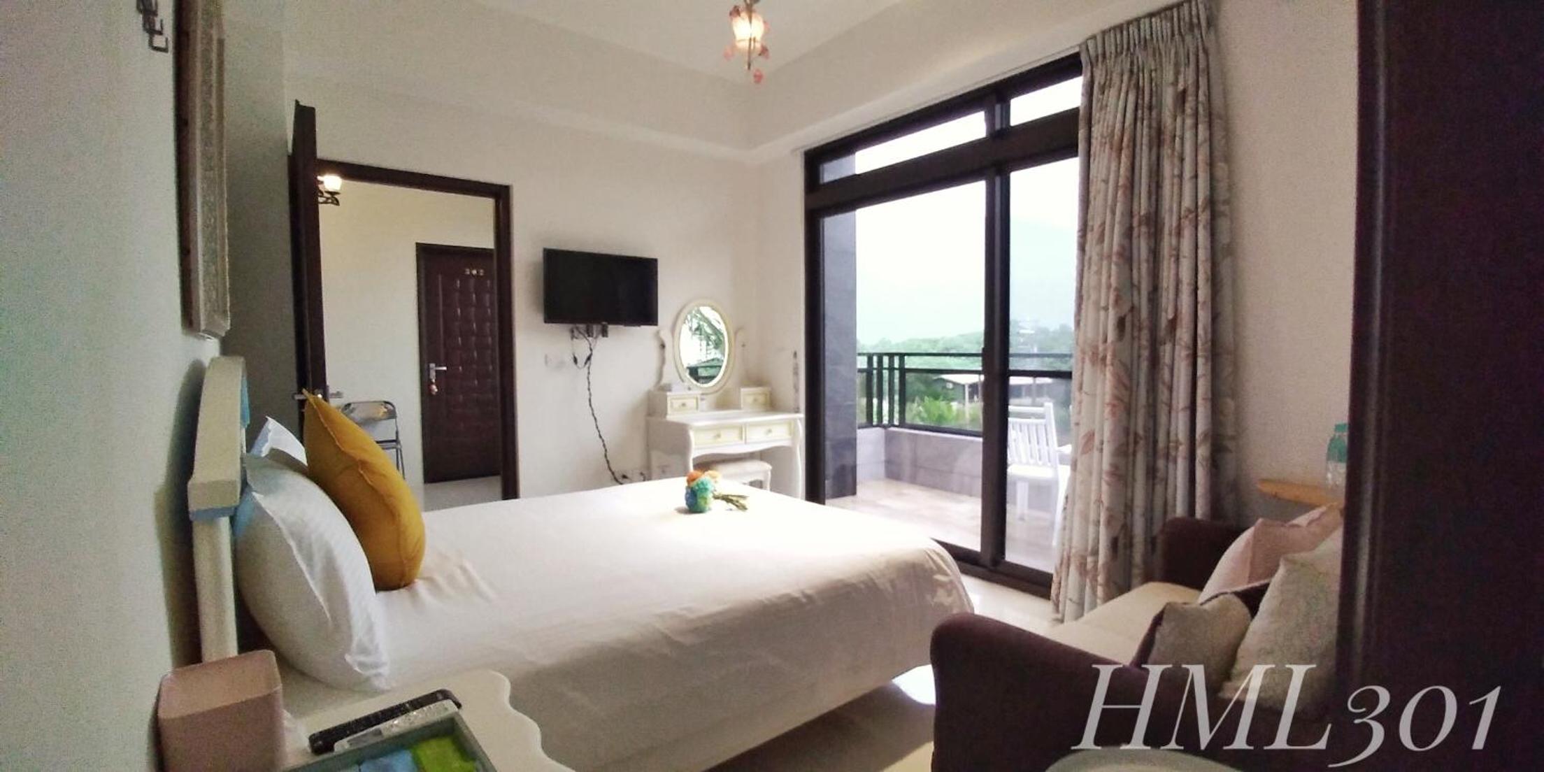 Double Room with Balcony photo 3