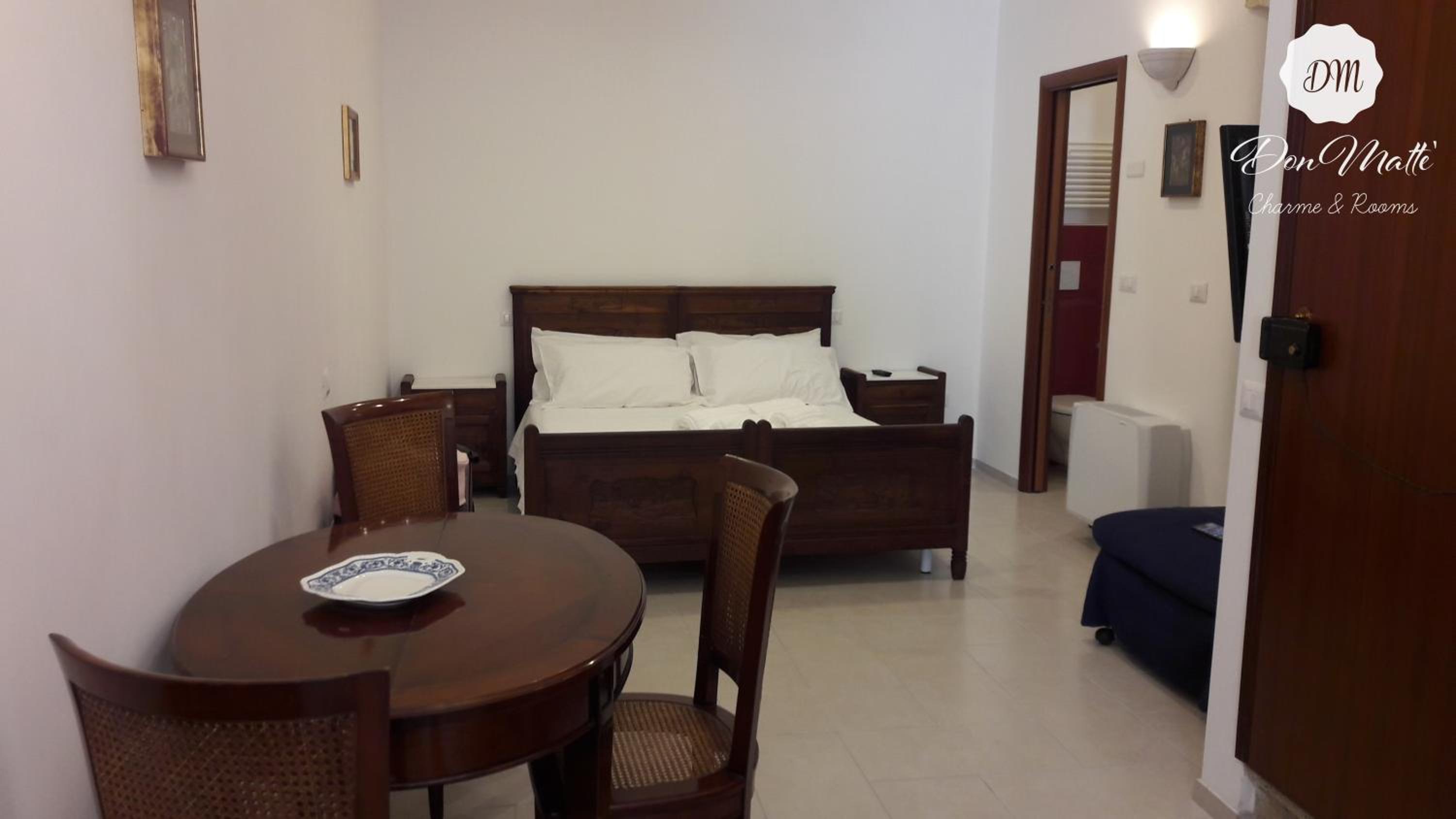 Deluxe Double Room - Photo 7